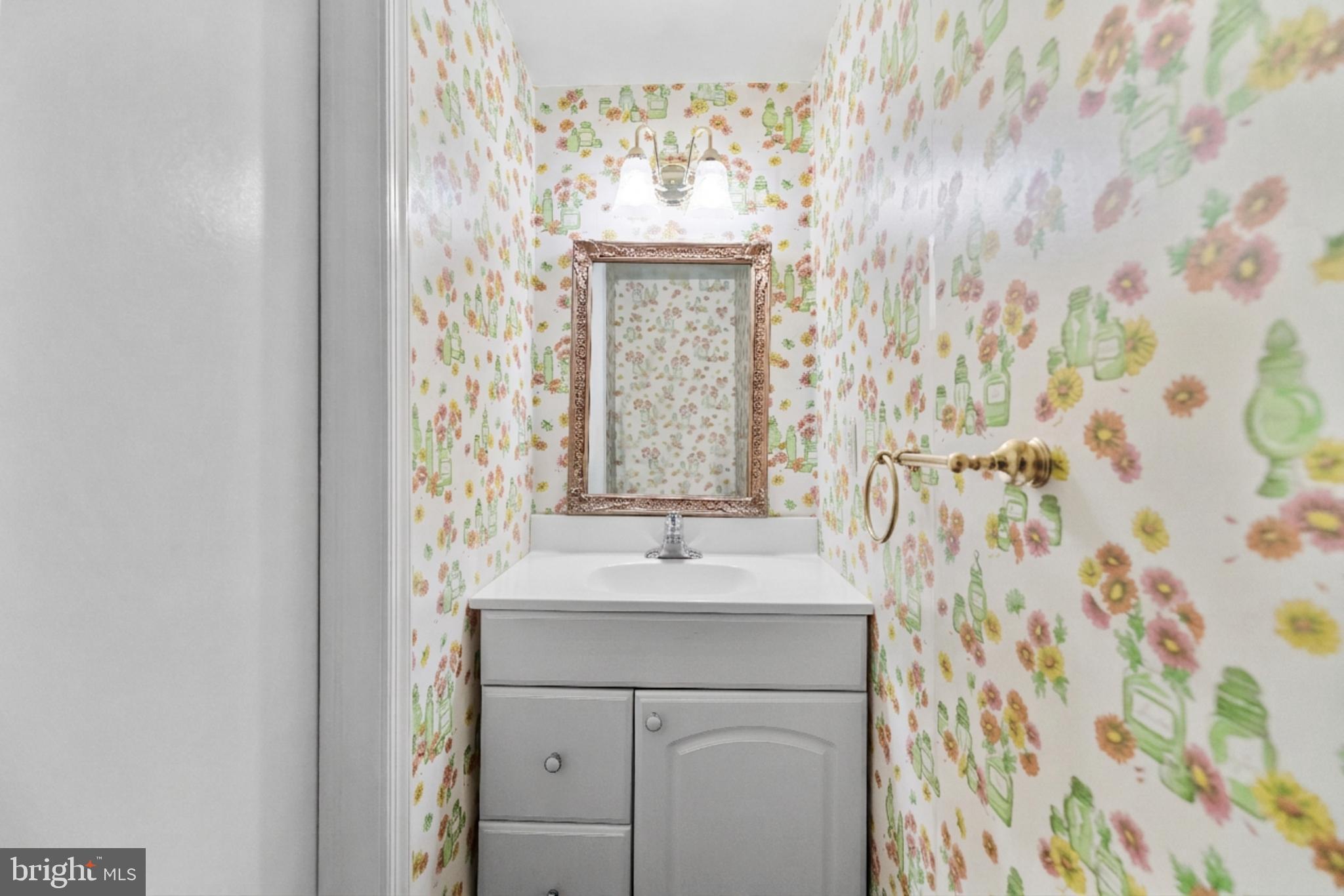 PINEWOOD GREENS - Residential