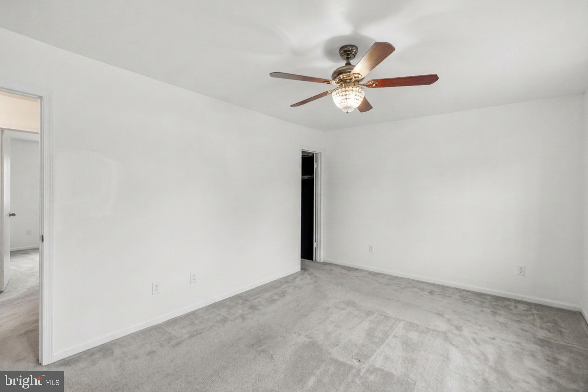 PINEWOOD GREENS - Residential