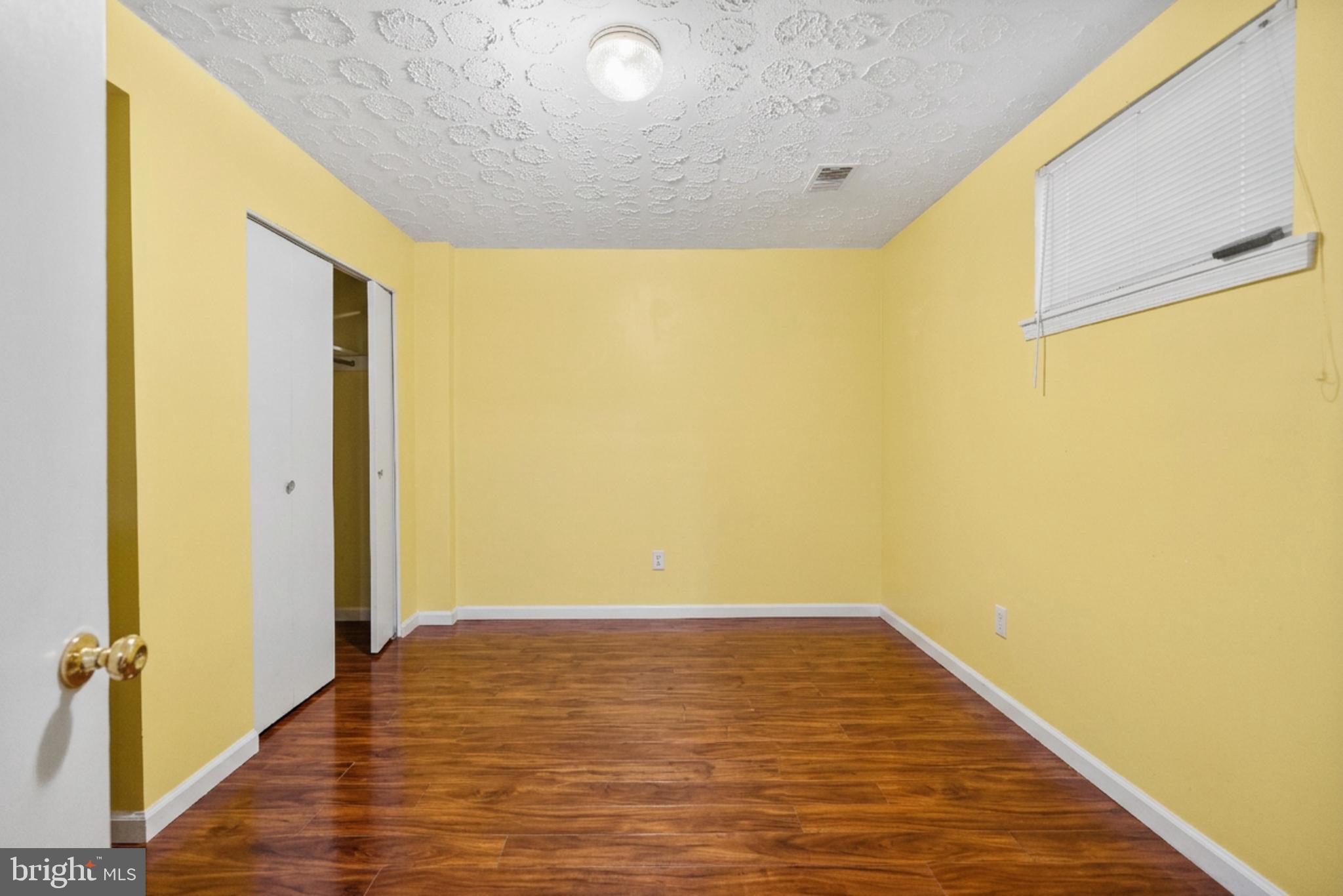 PINEWOOD GREENS - Residential