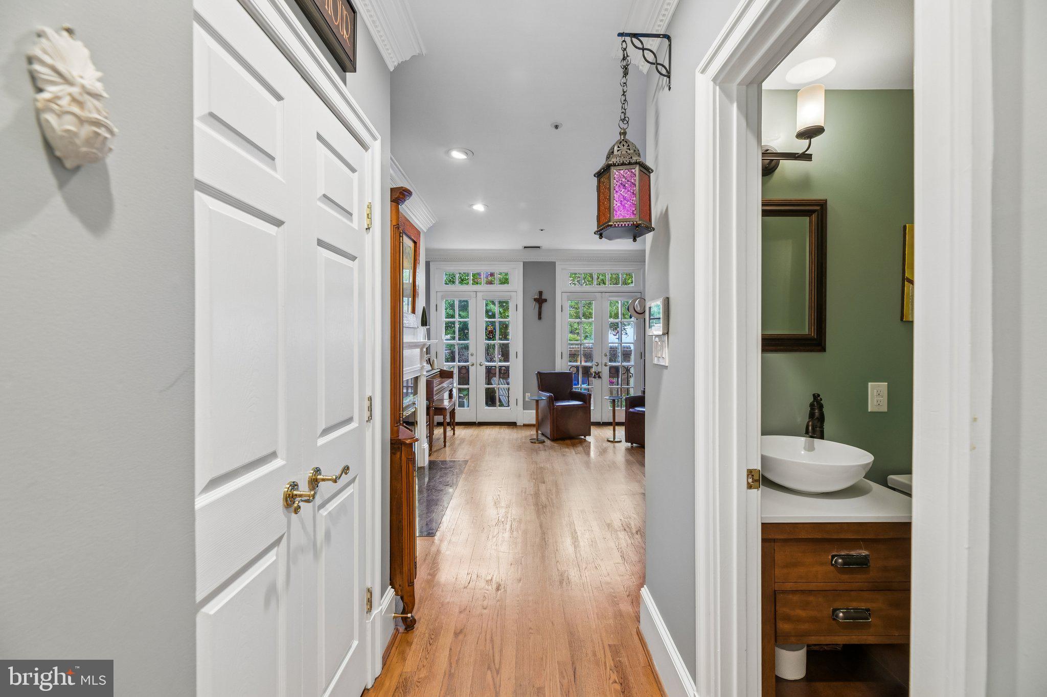 HARBORSIDE - Residential