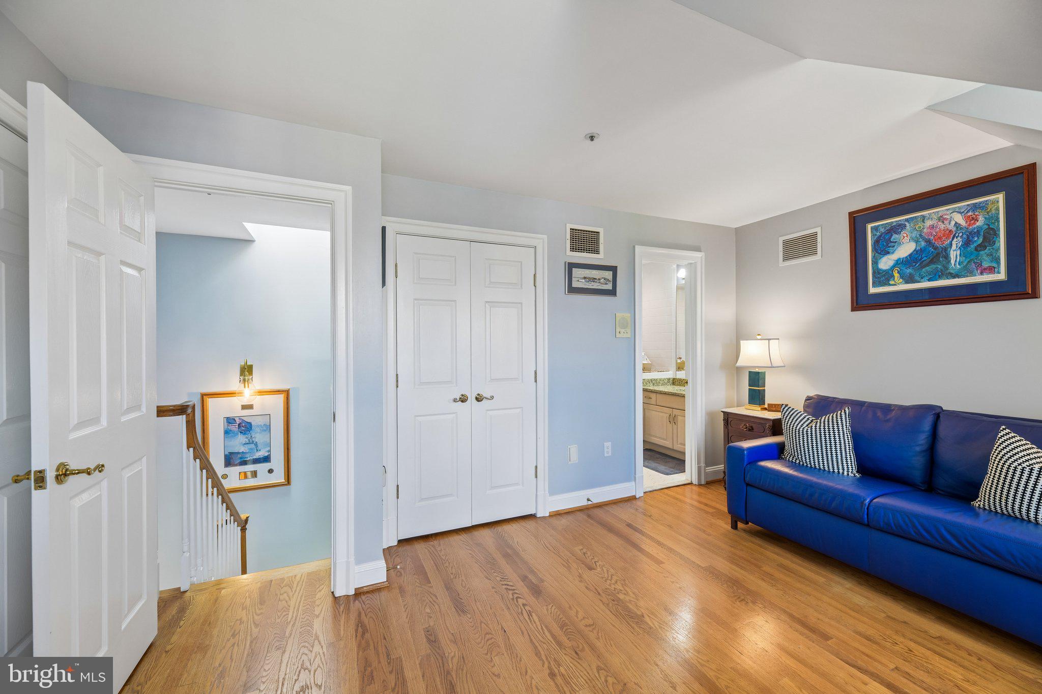 HARBORSIDE - Residential