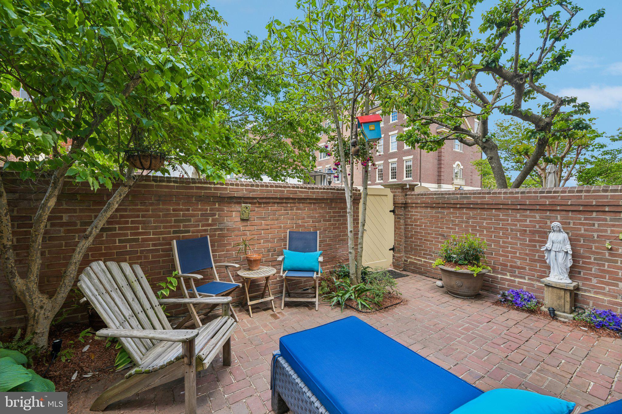 HARBORSIDE - Residential