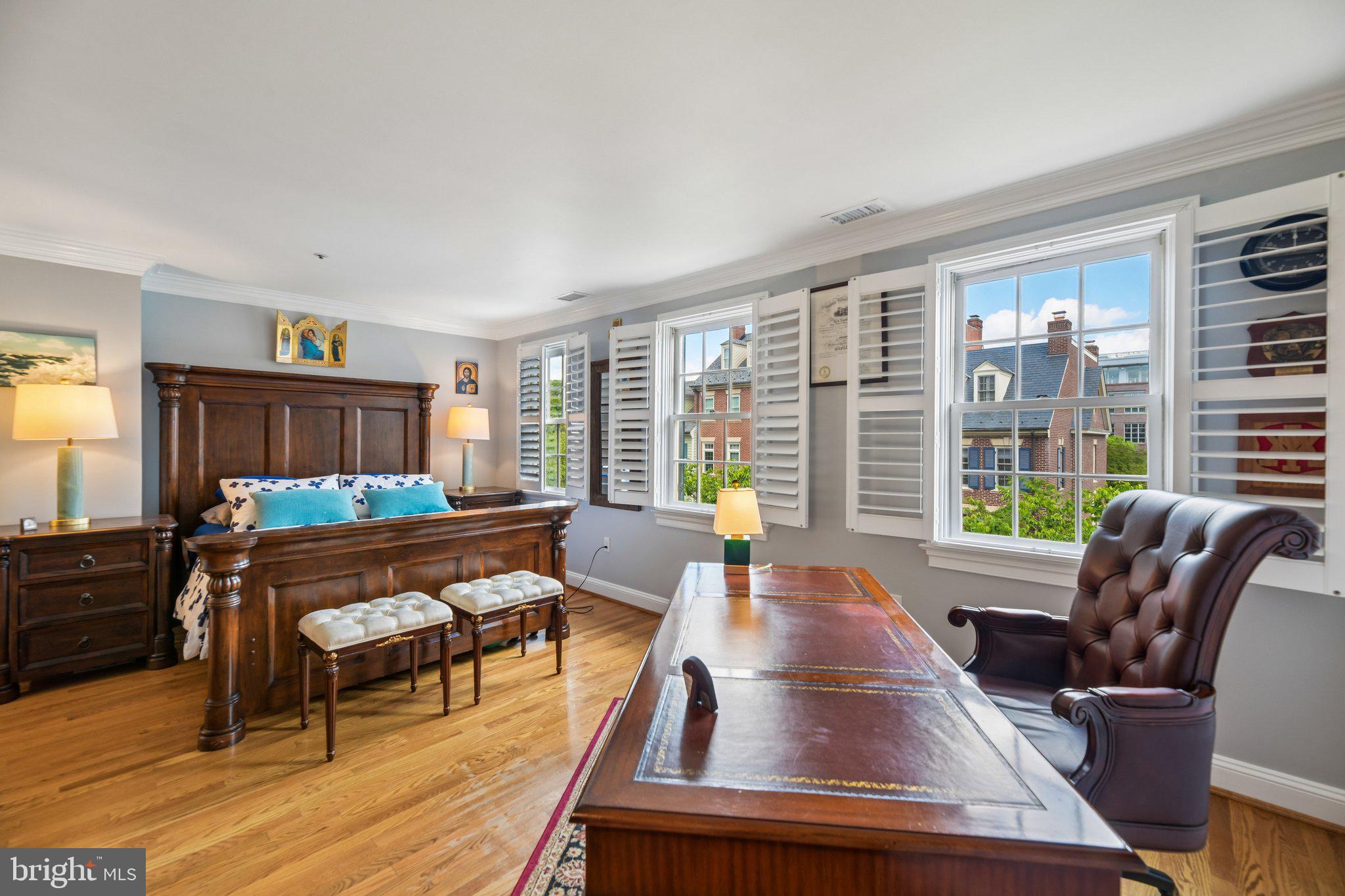 HARBORSIDE - Residential