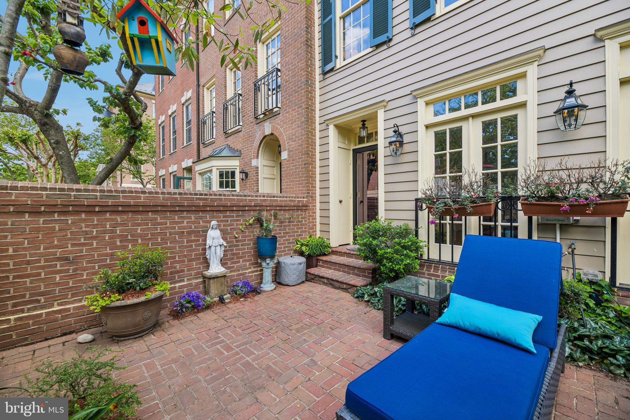HARBORSIDE - Residential