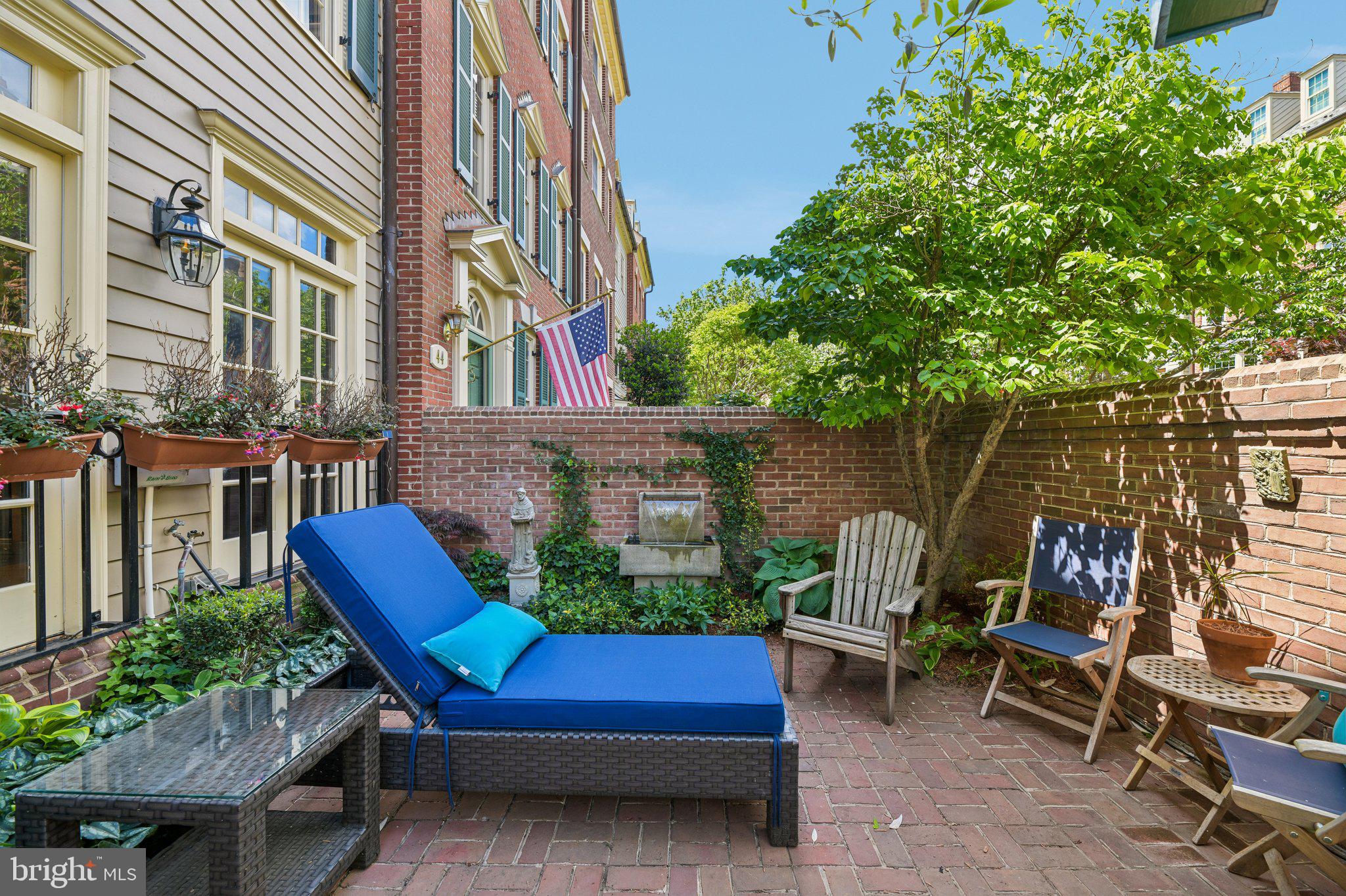 HARBORSIDE - Residential