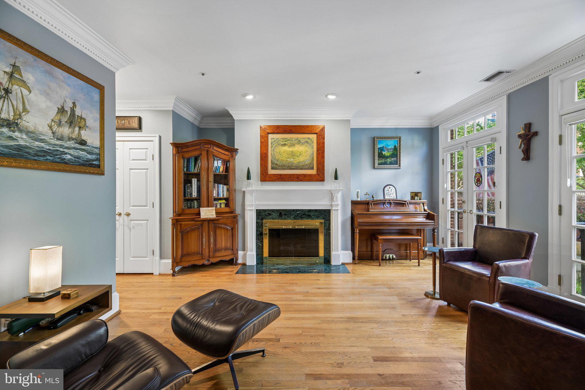 HARBORSIDE - Residential