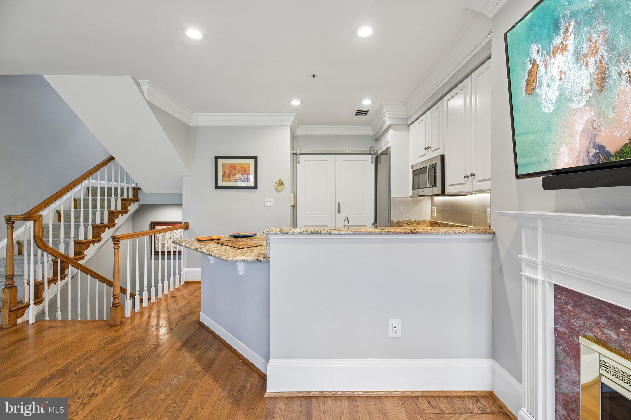 HARBORSIDE - Residential