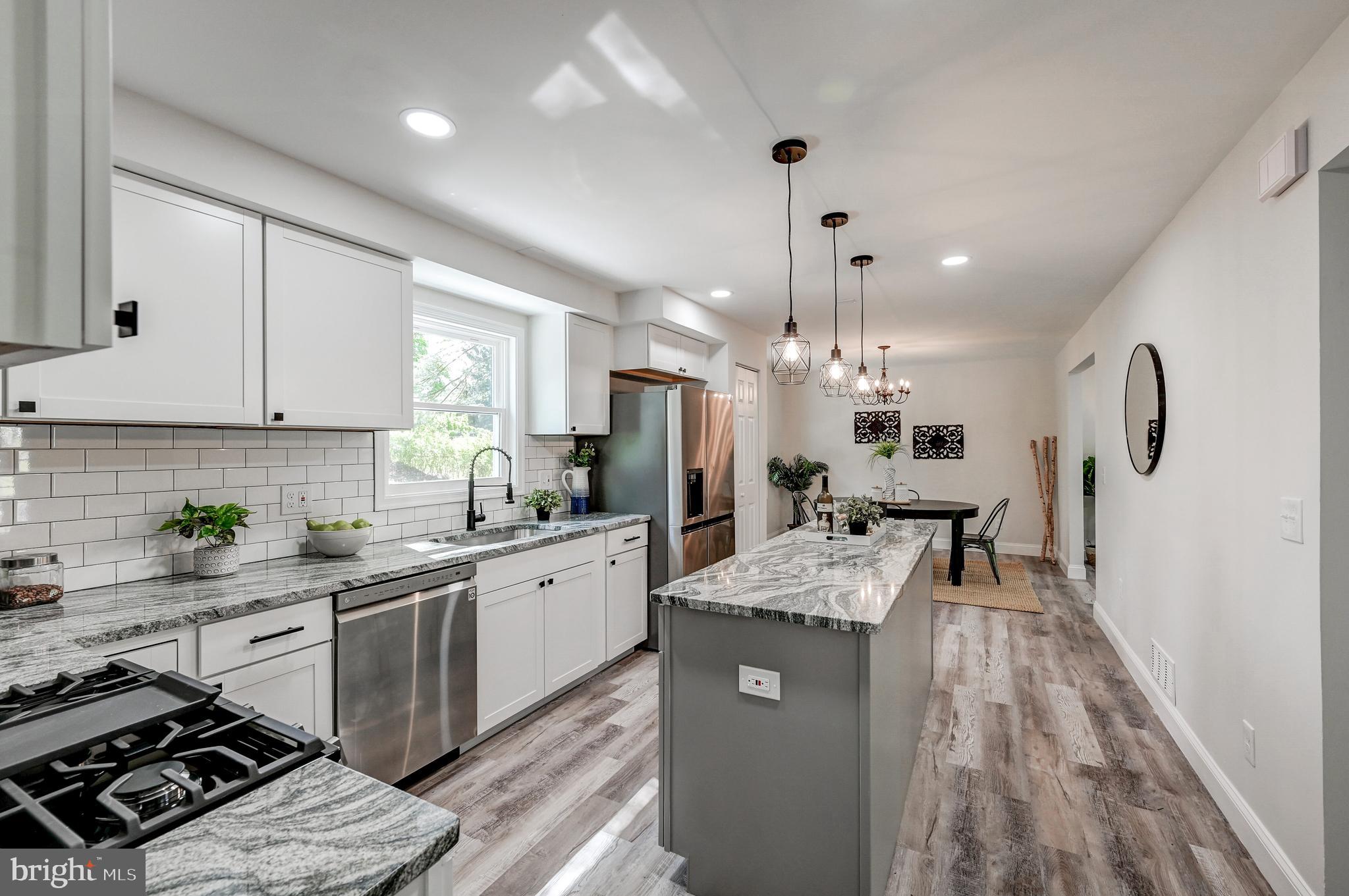 MOUNT HEBRON - Residential