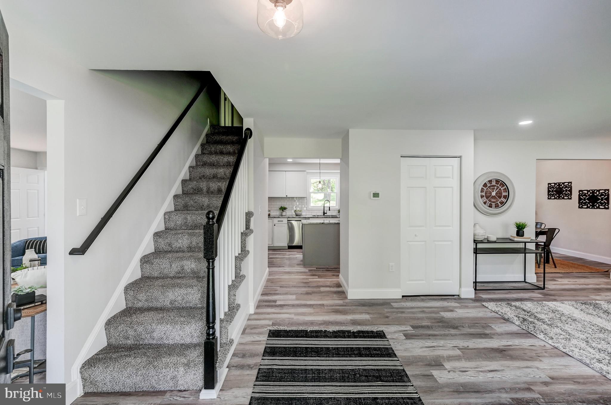 MOUNT HEBRON - Residential