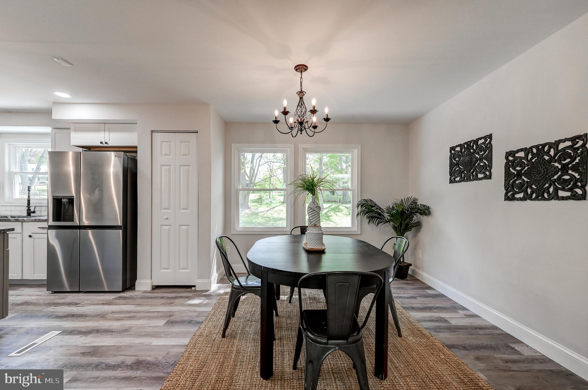 MOUNT HEBRON - Residential