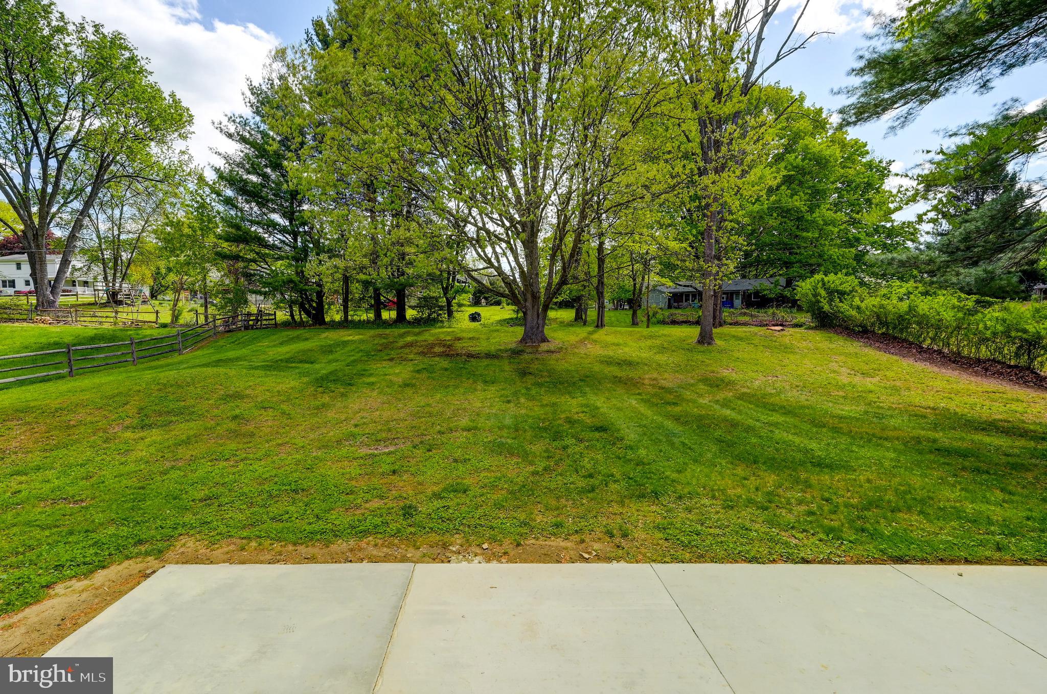 MOUNT HEBRON - Residential