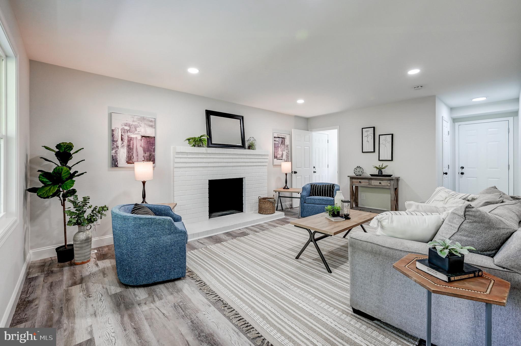 MOUNT HEBRON - Residential