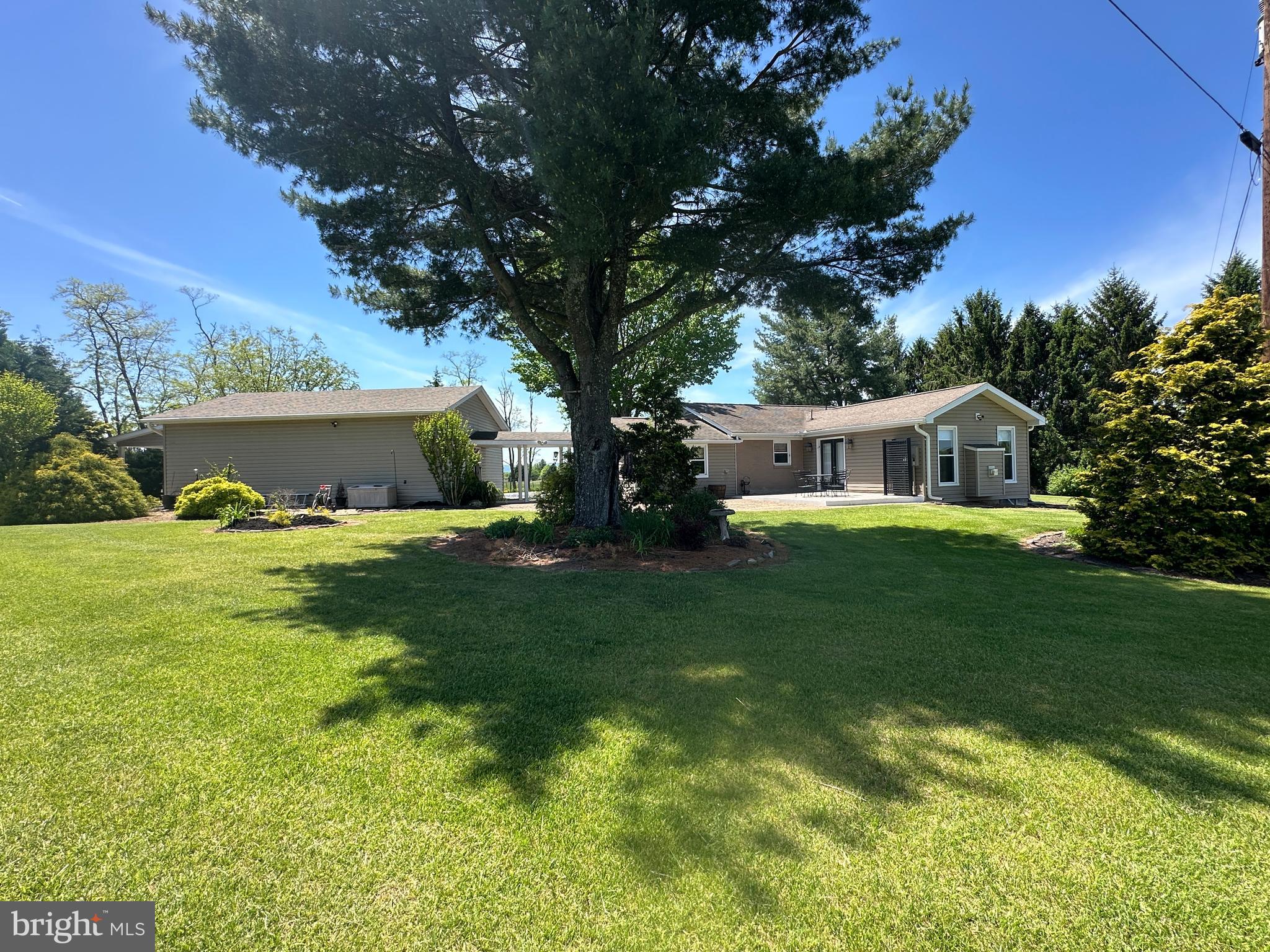 111 HERON LANE