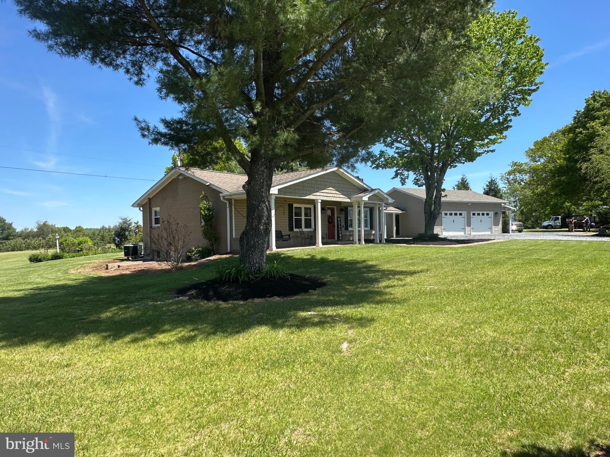111 HERON LANE