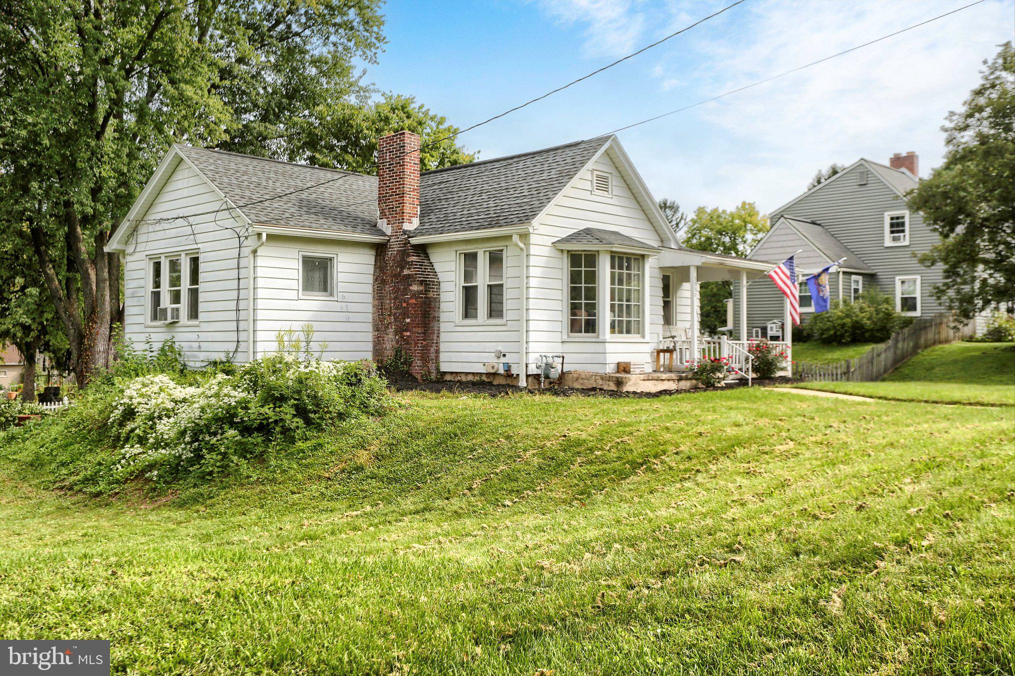 3830 CLOVERFIELD ROAD