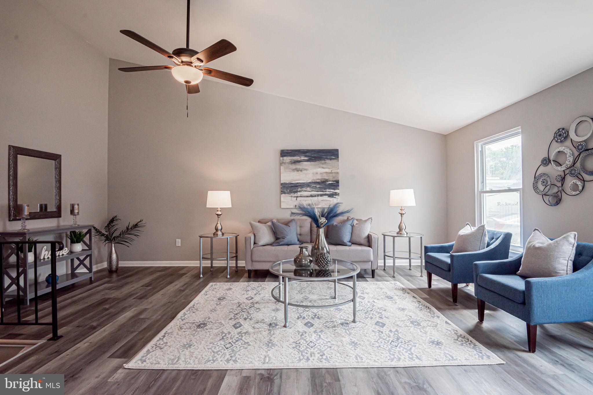 OXFORD ACRES - Residential