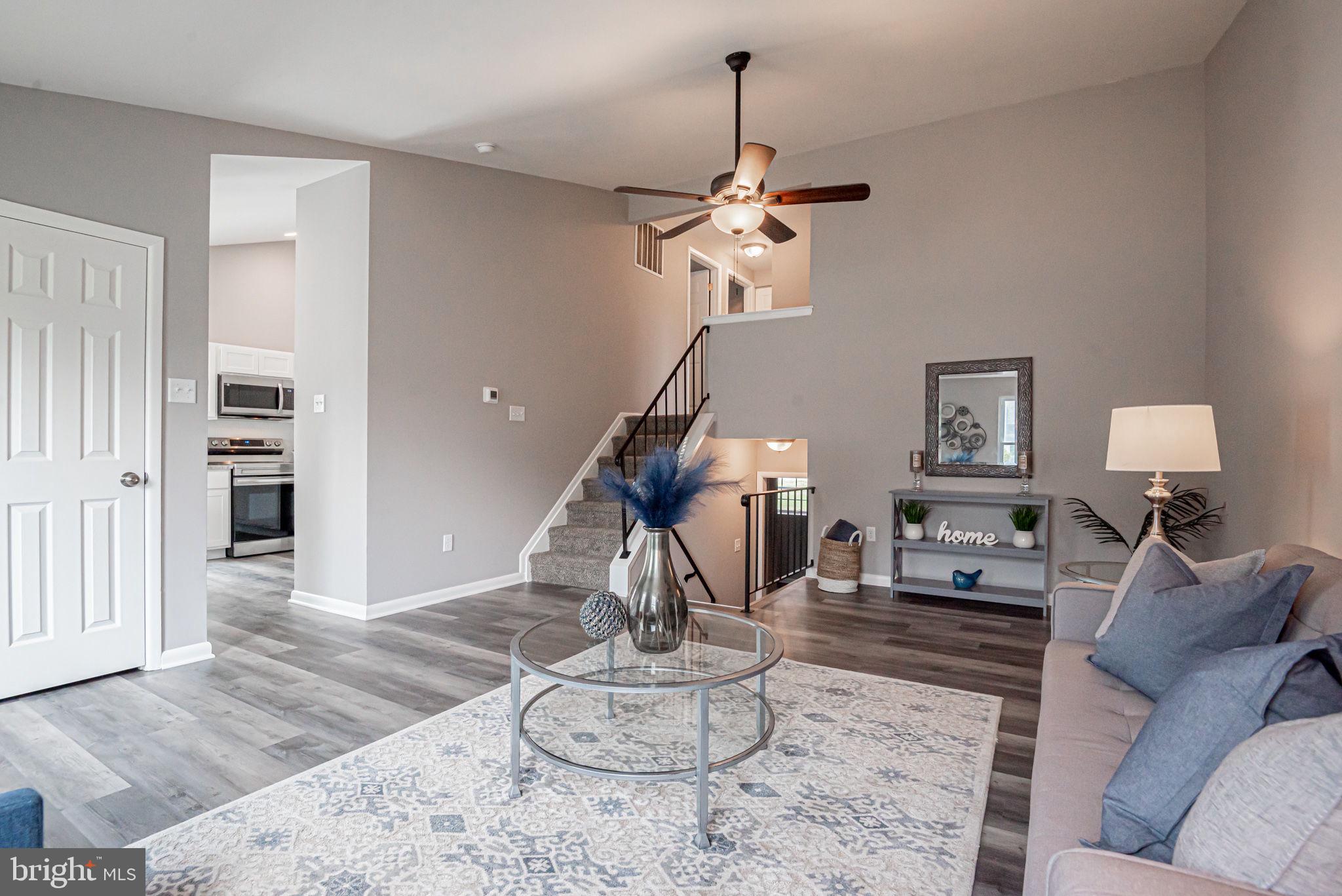 OXFORD ACRES - Residential