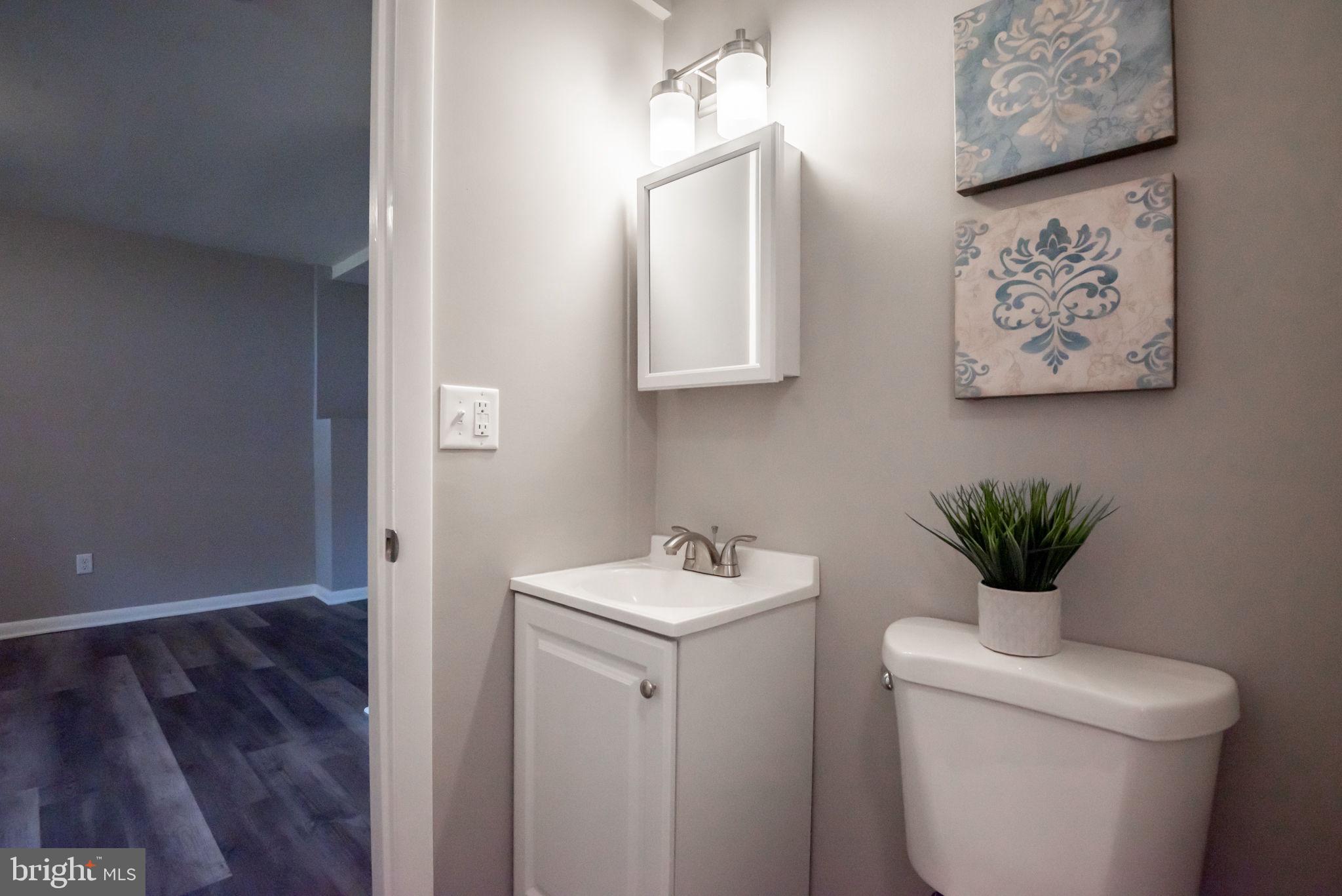 OXFORD ACRES - Residential