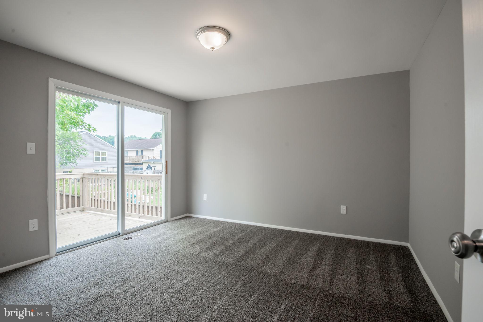 OXFORD ACRES - Residential