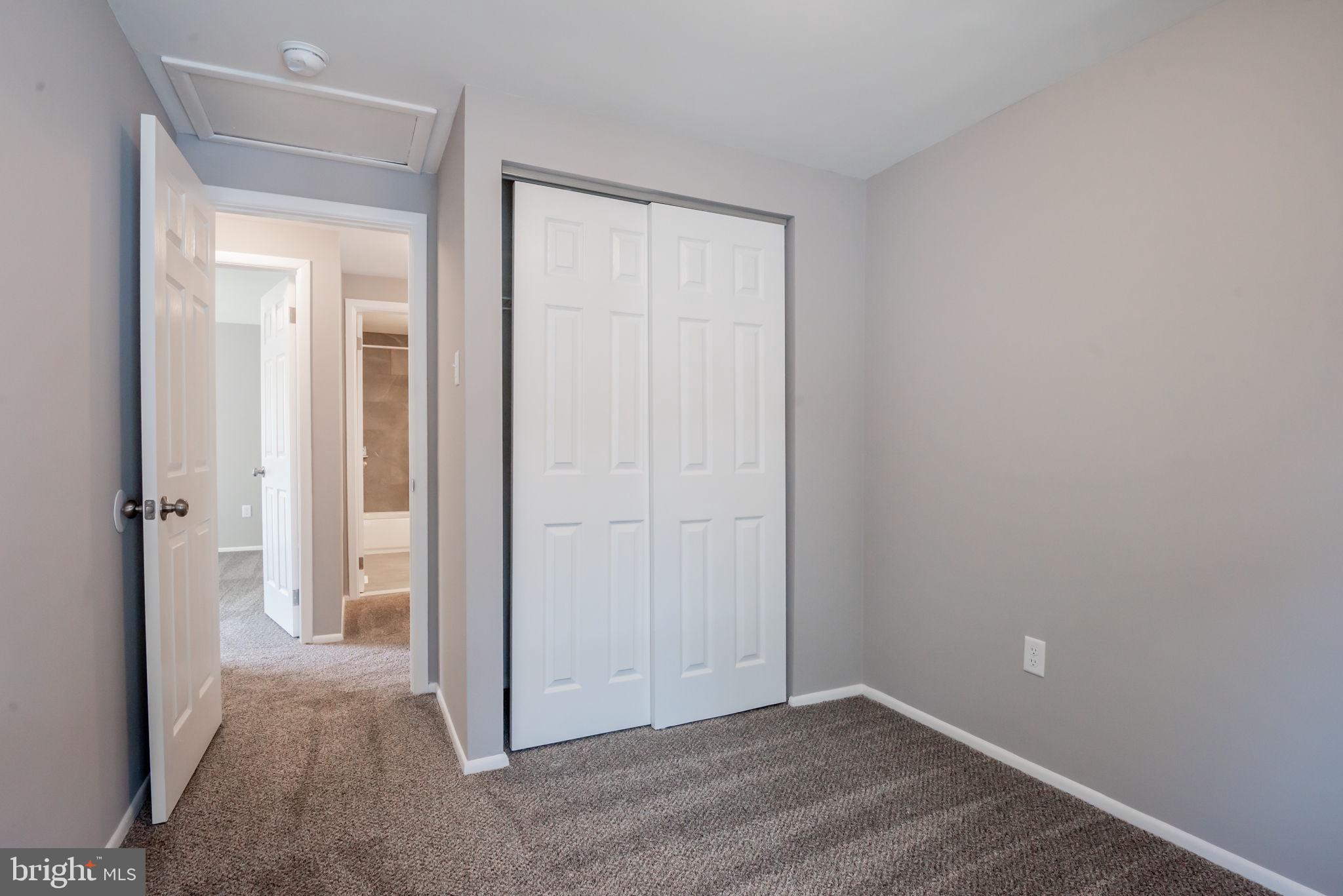 OXFORD ACRES - Residential