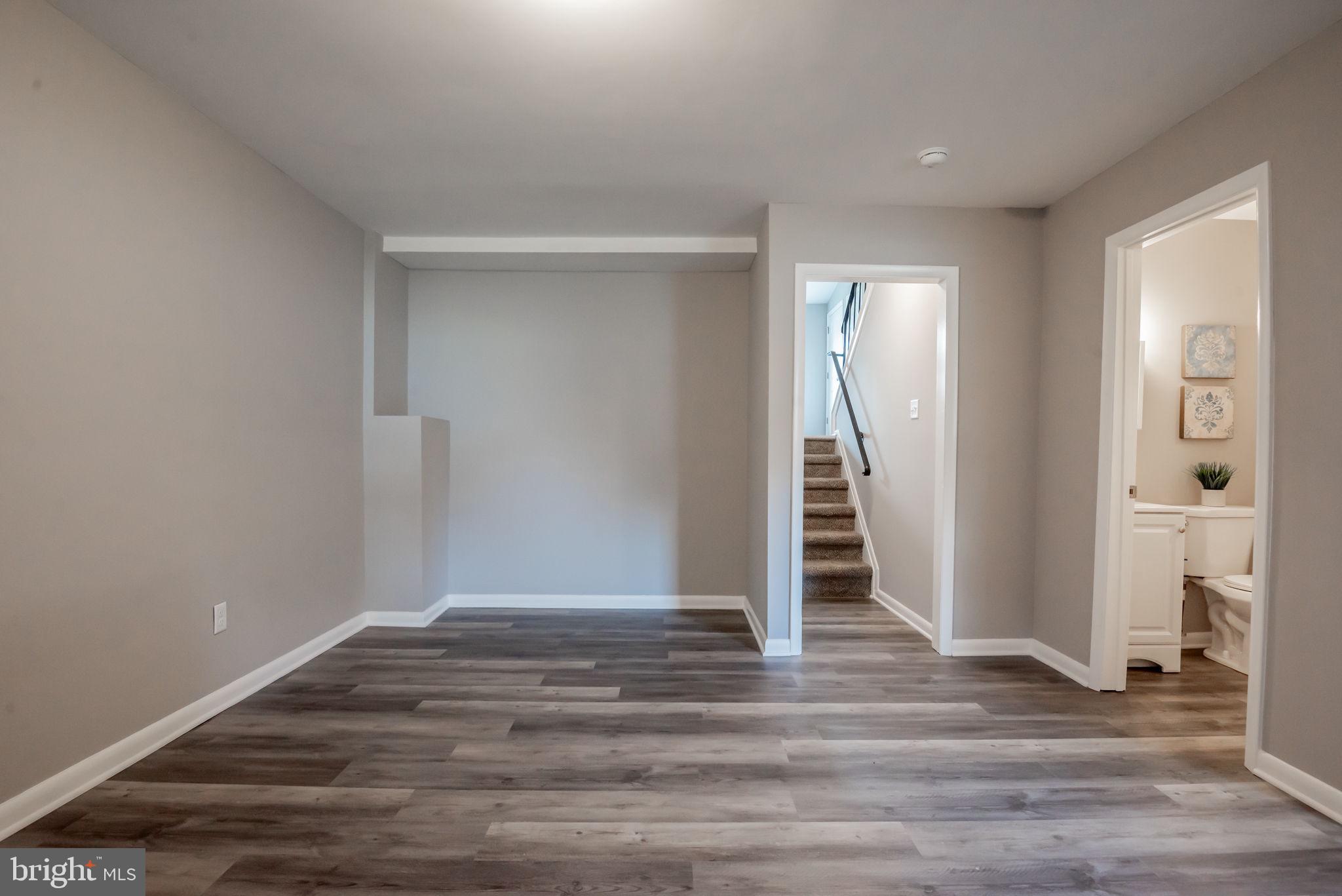 OXFORD ACRES - Residential