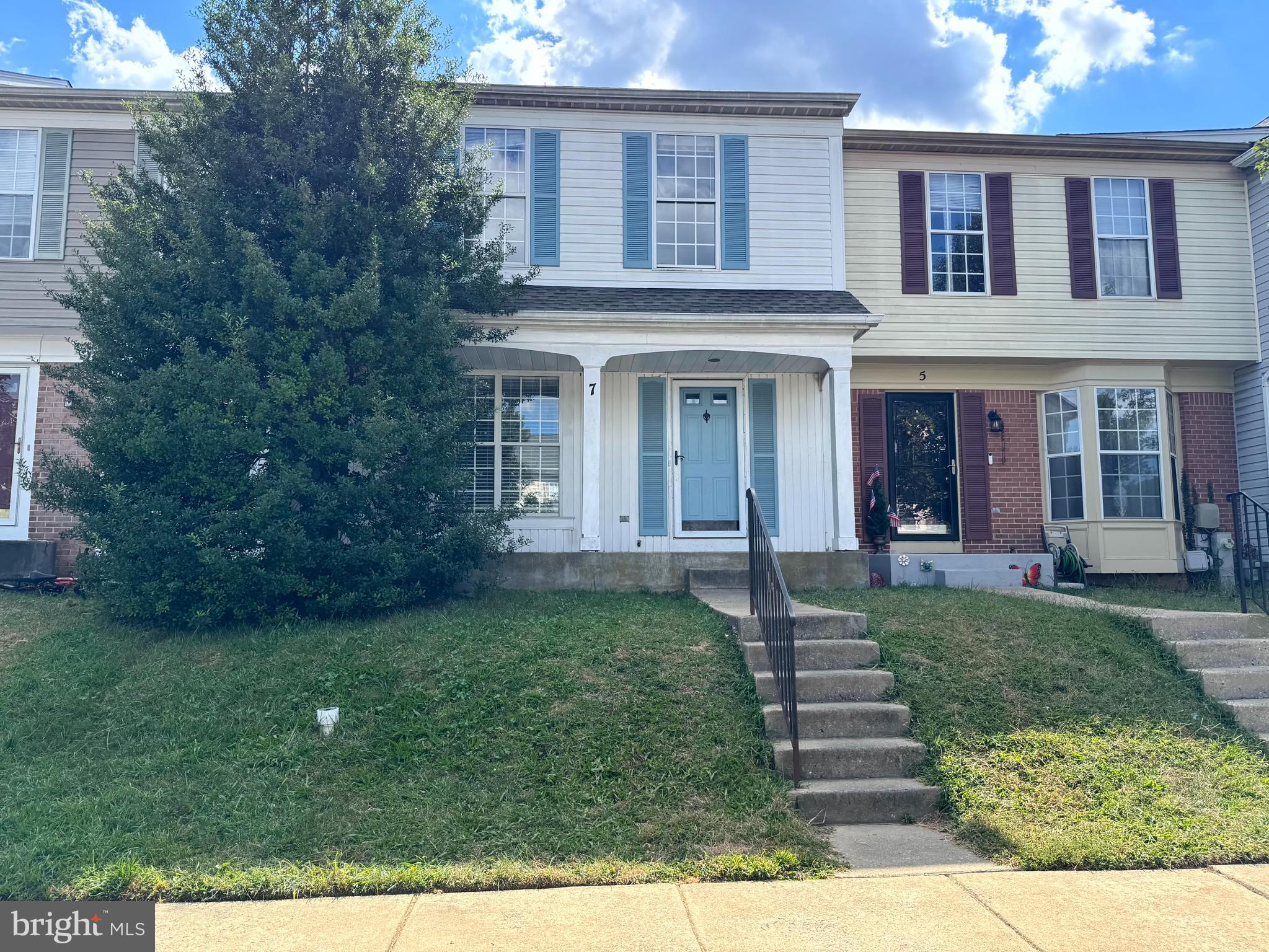 WINSTEN ESTATES - Residential