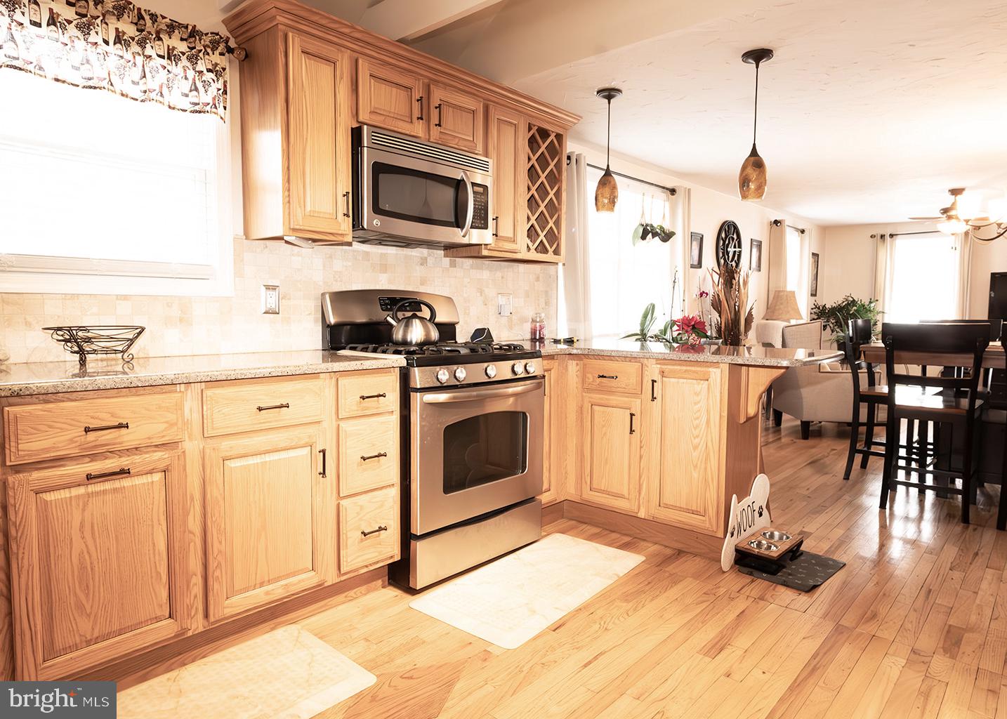 PLEASUREVILLE - Residential