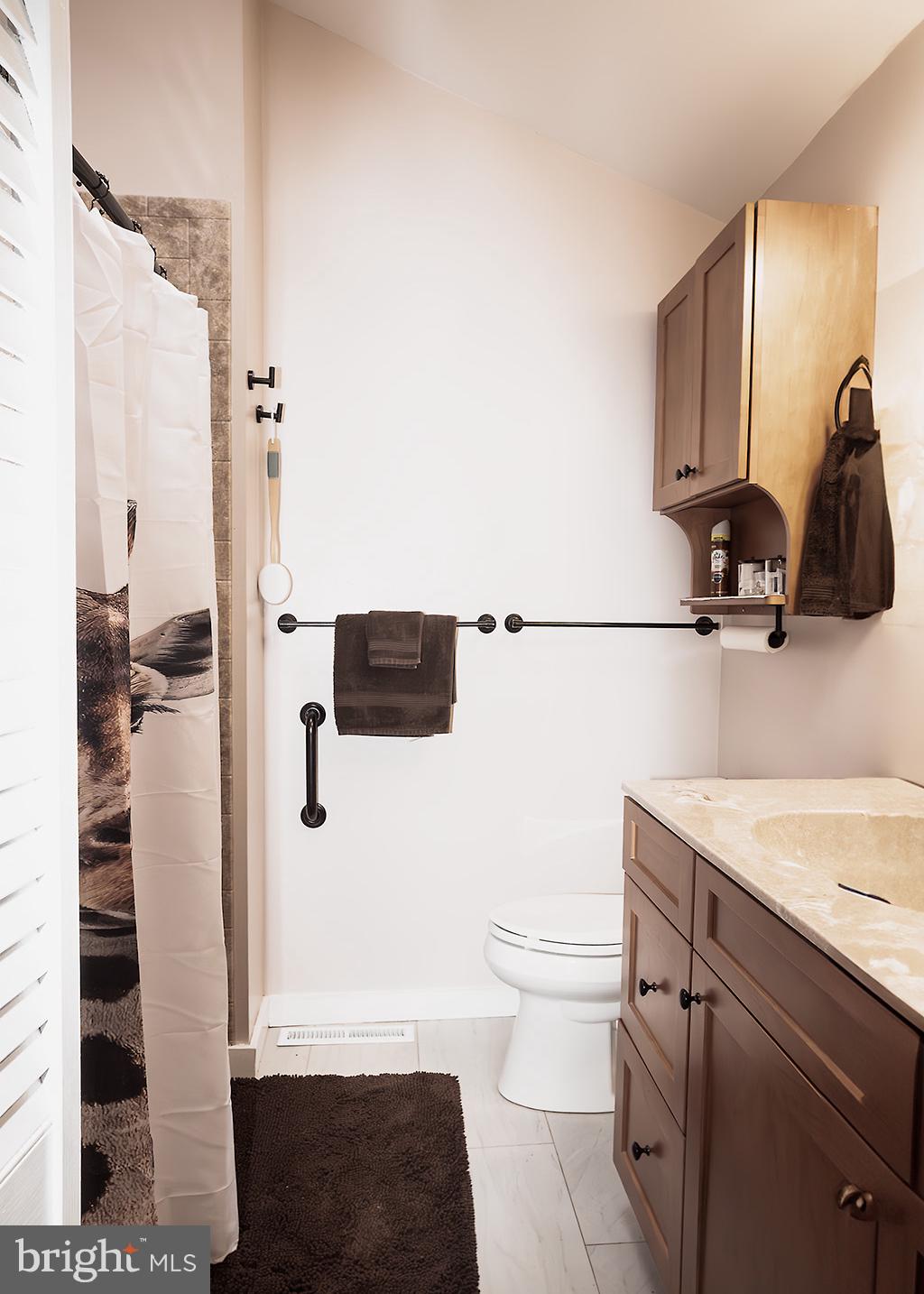 PLEASUREVILLE - Residential