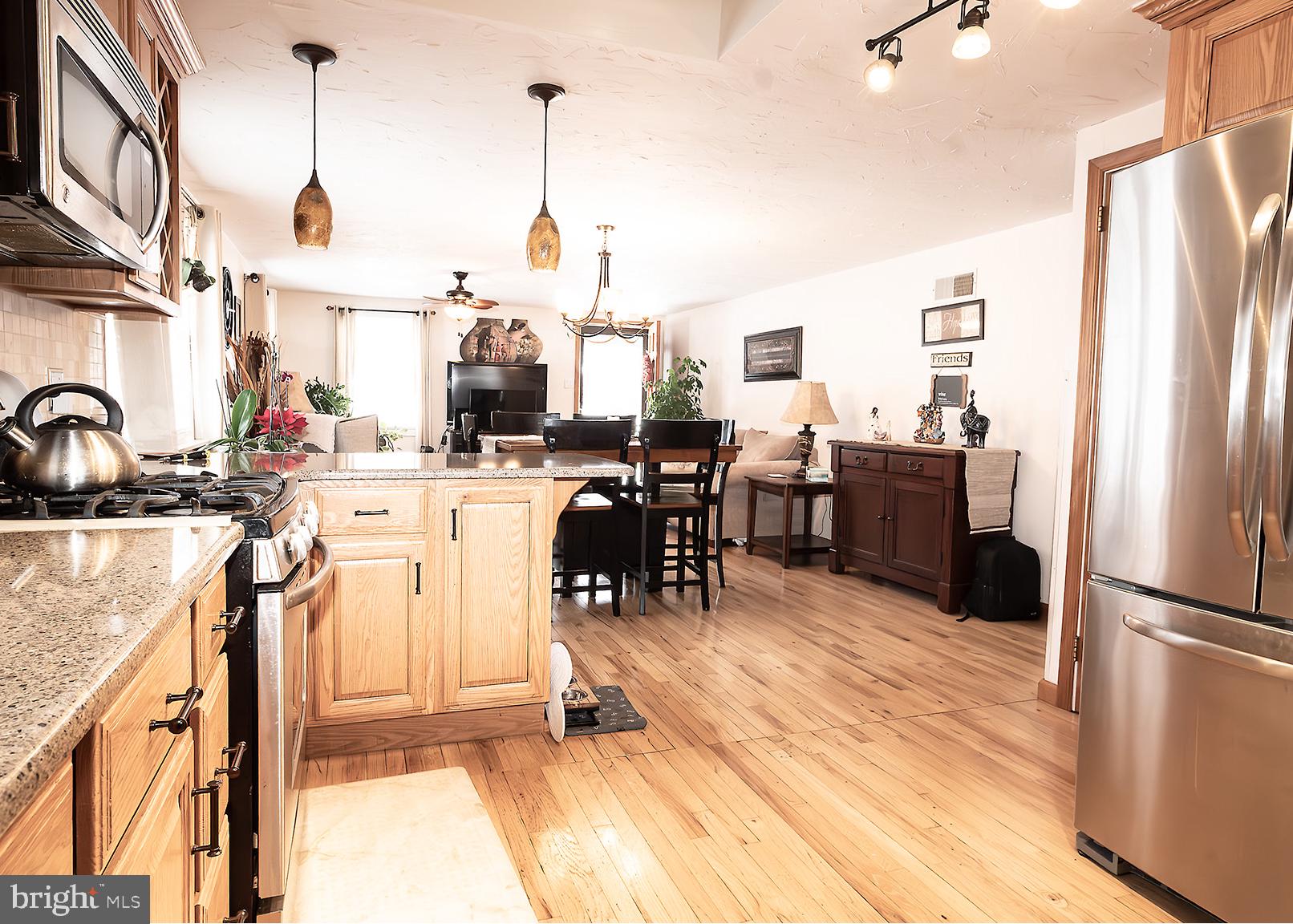 PLEASUREVILLE - Residential