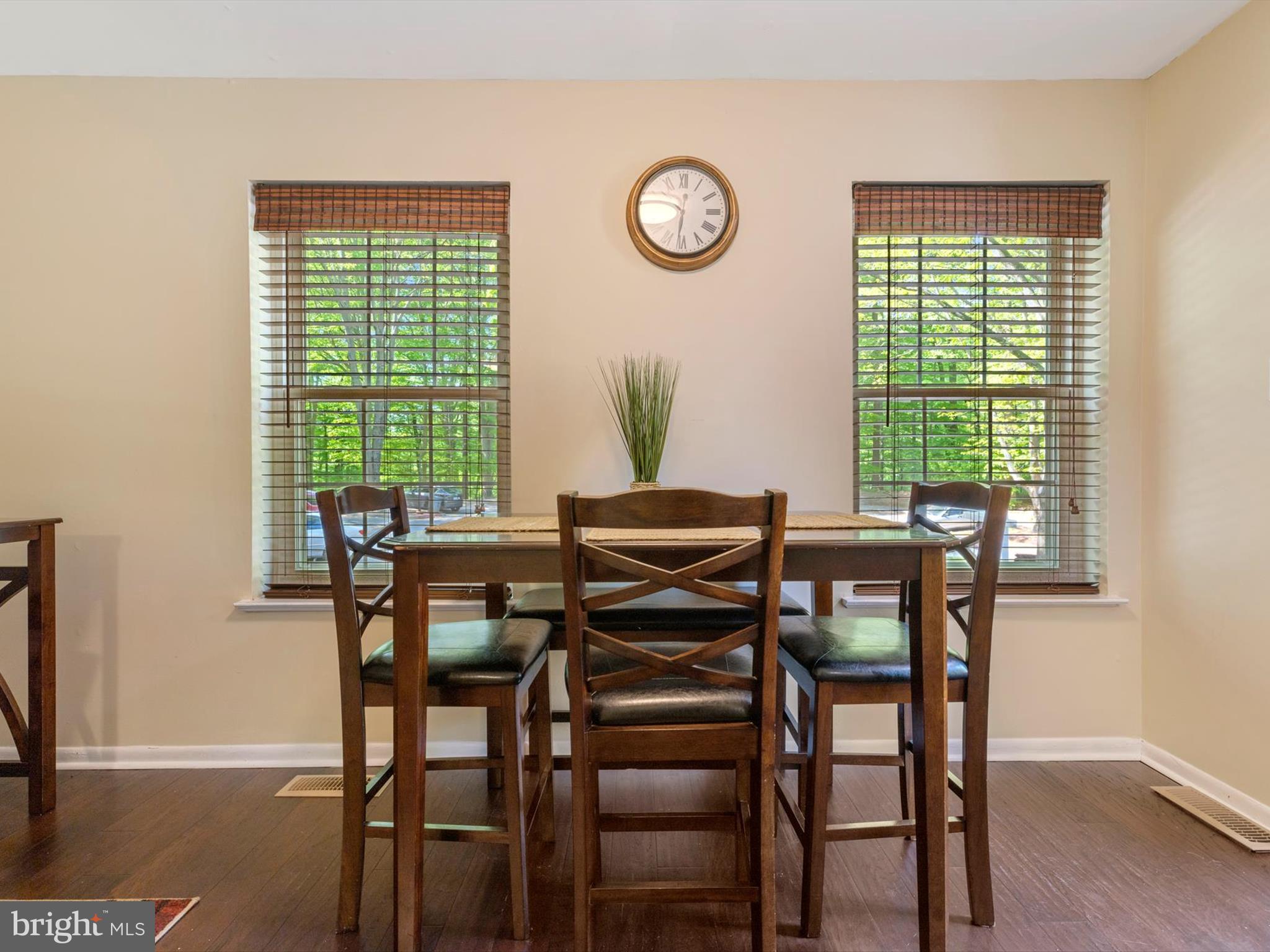 WOODED RIDGE - Residential