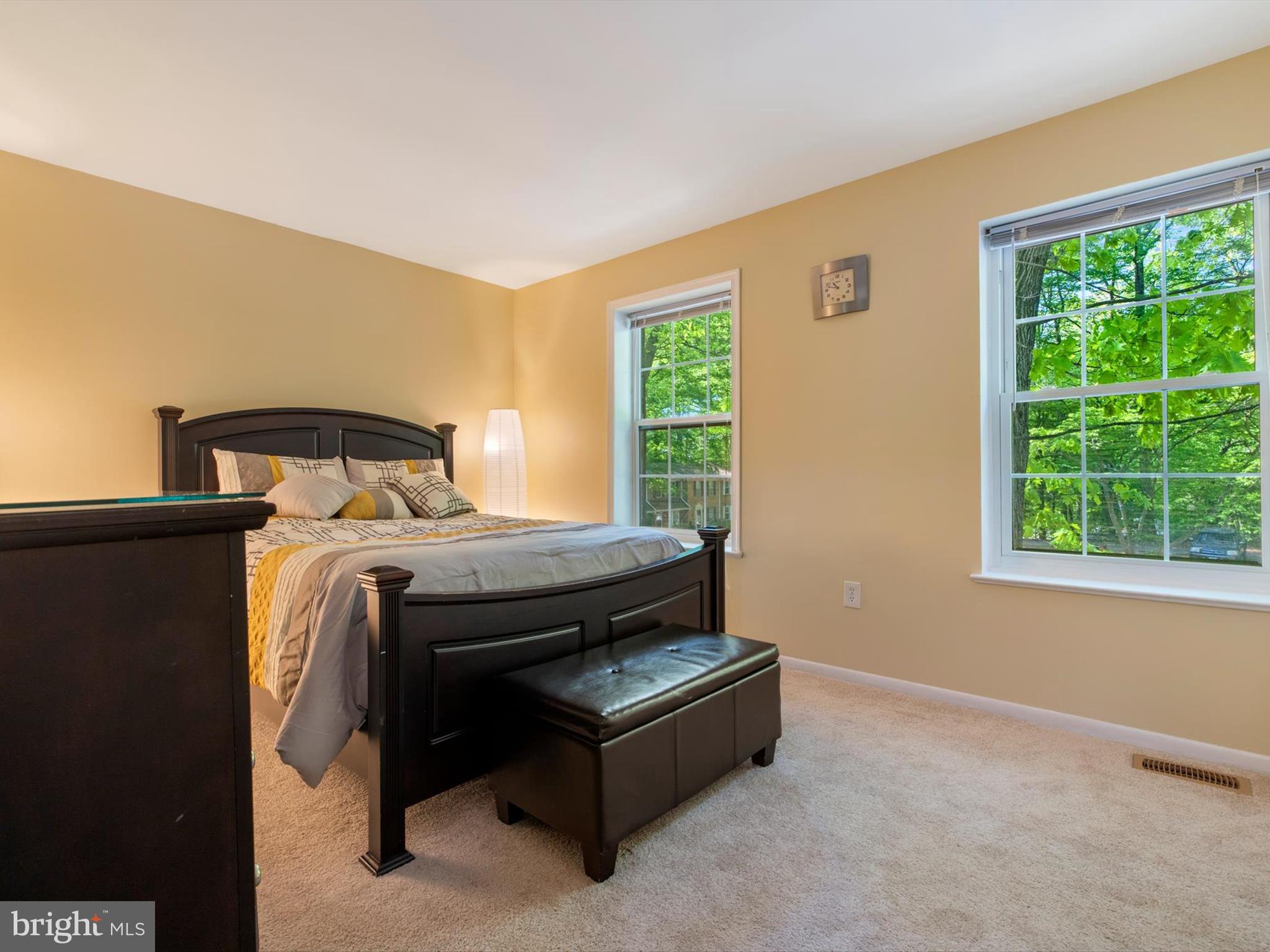 WOODED RIDGE - Residential