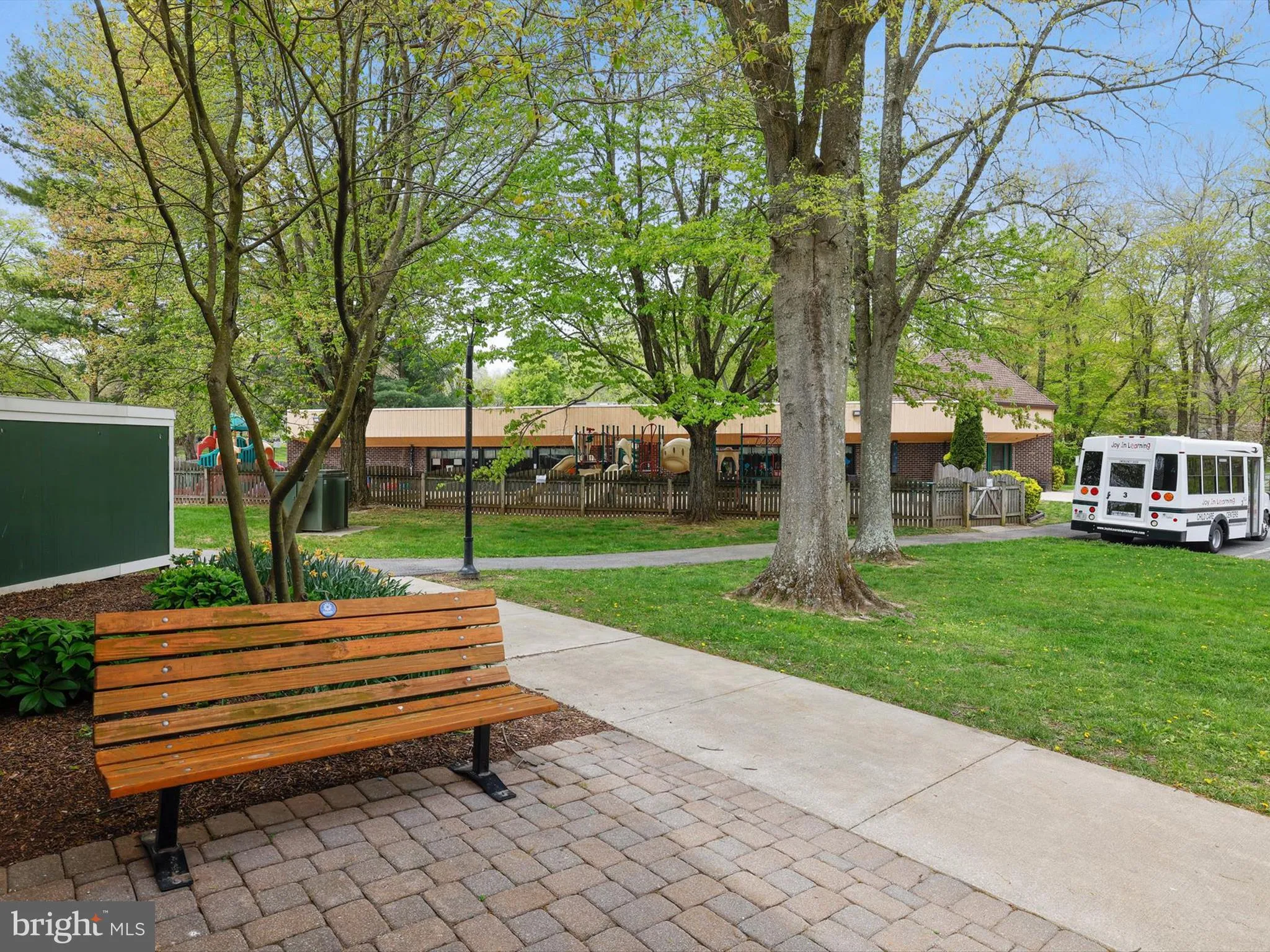 Columbia, Maryland 21045, United States, 3 Bedrooms Bedrooms, ,3 BathroomsBathrooms,Residential,Pending,112309