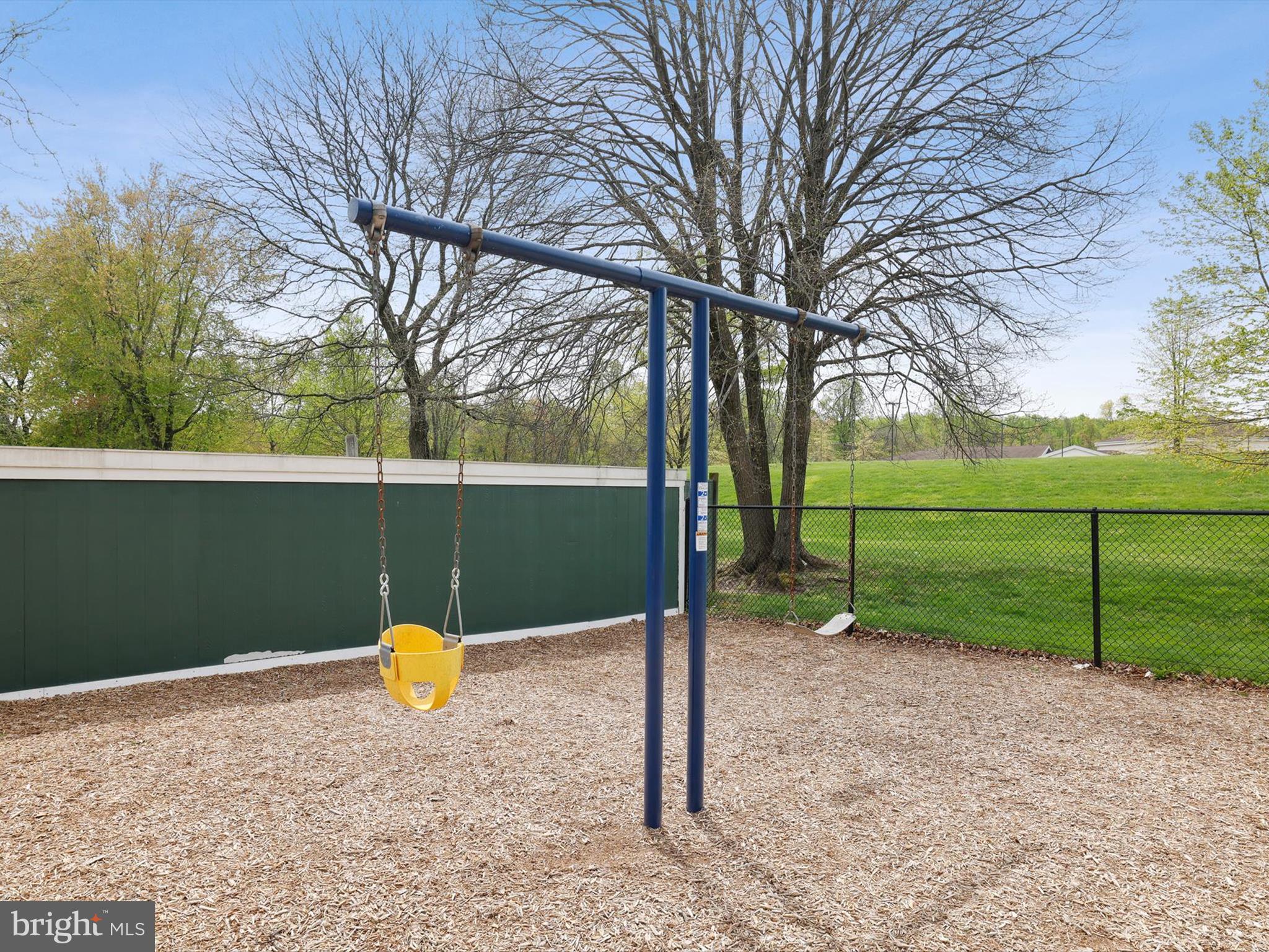 WOODED RIDGE - Residential