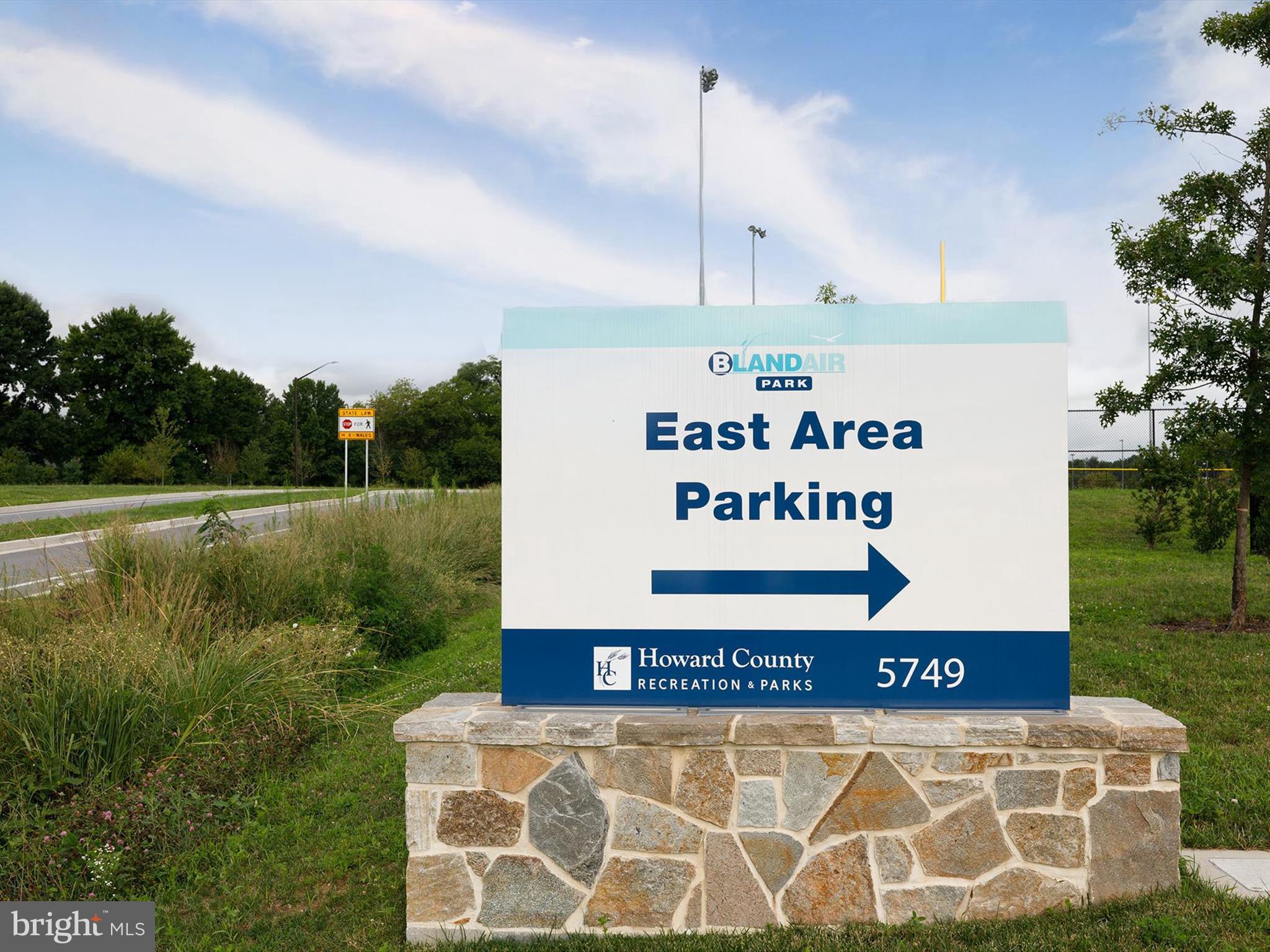 WOODED RIDGE - Residential