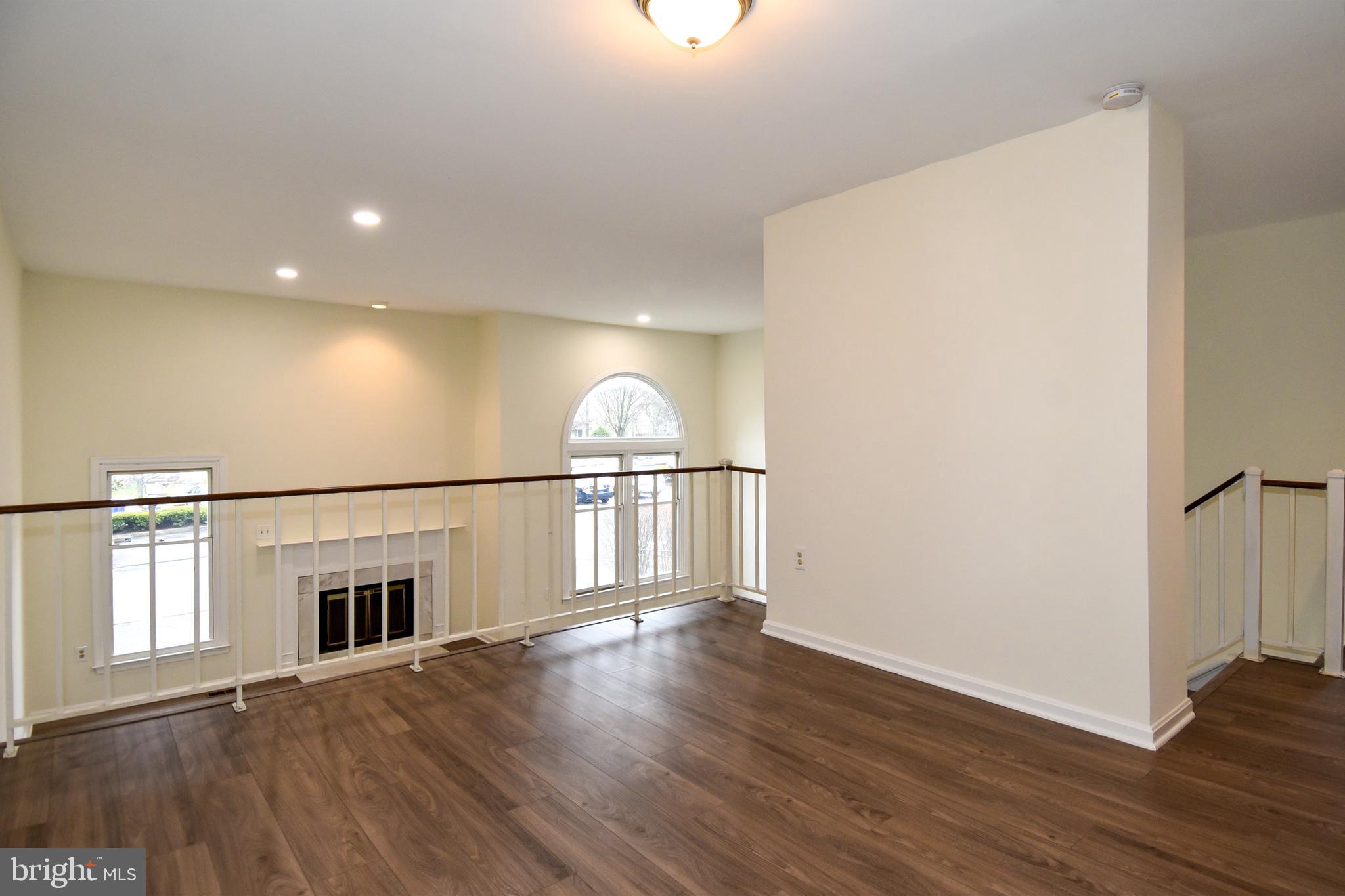 VILLAGE COMMONS - Residential