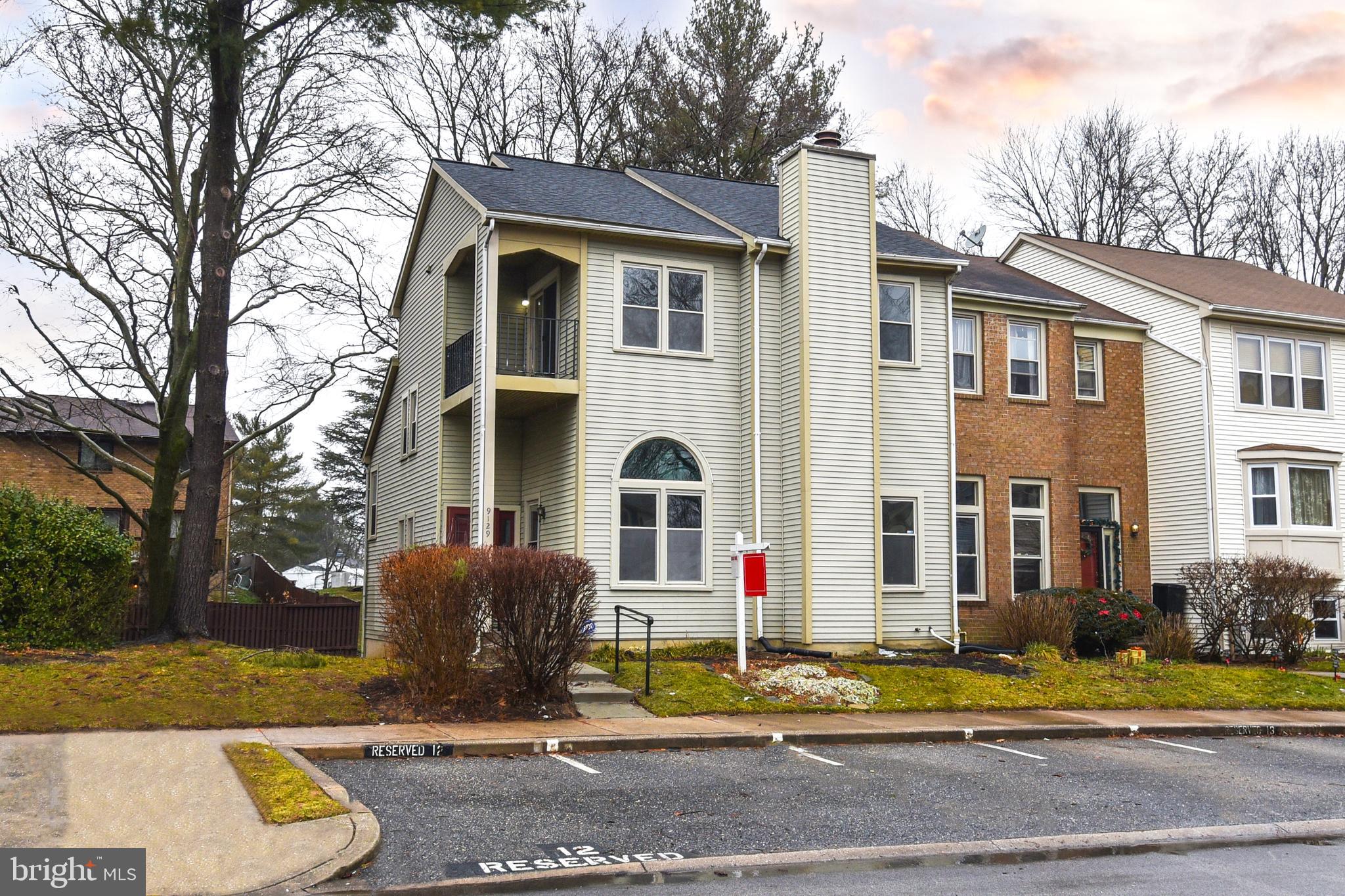 VILLAGE COMMONS - Residential