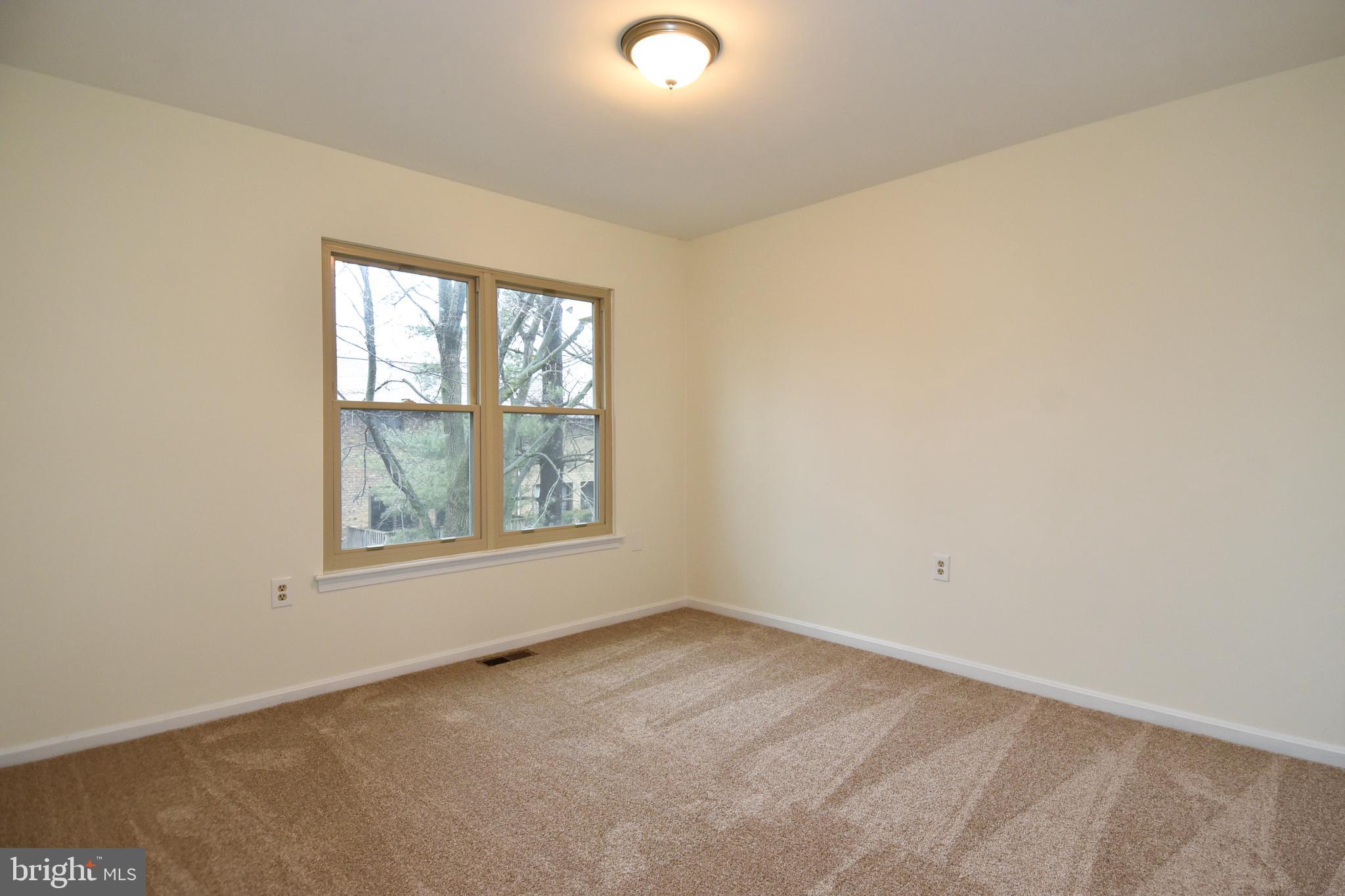 VILLAGE COMMONS - Residential