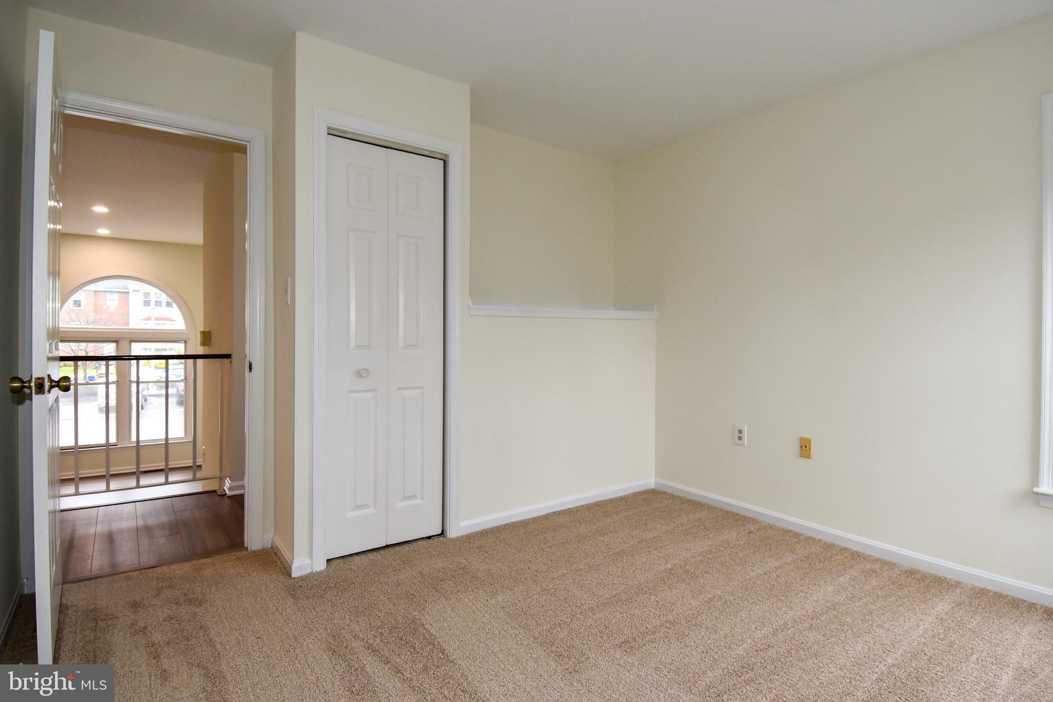 VILLAGE COMMONS - Residential