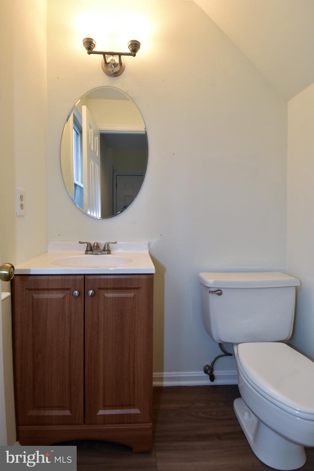 VILLAGE COMMONS - Residential