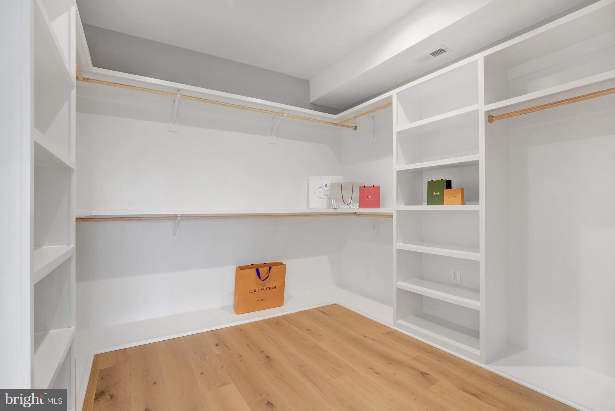 PENROSE - Residential