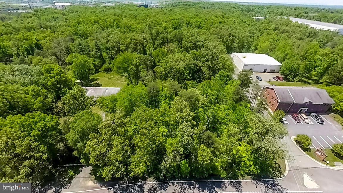 BATAAN VILLAGE - Land