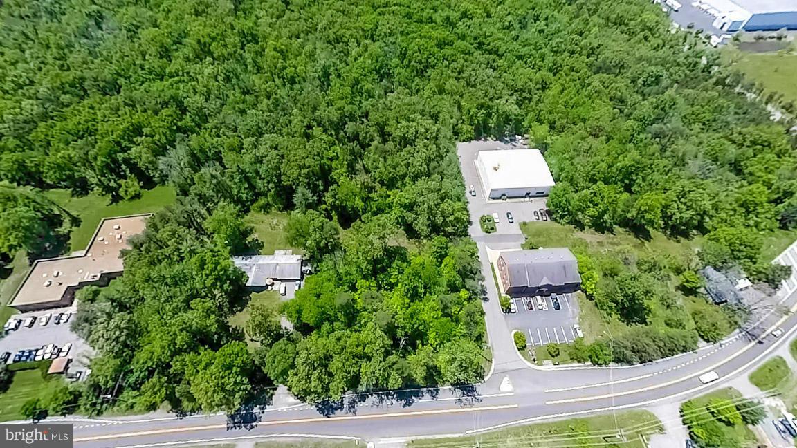 BATAAN VILLAGE - Land