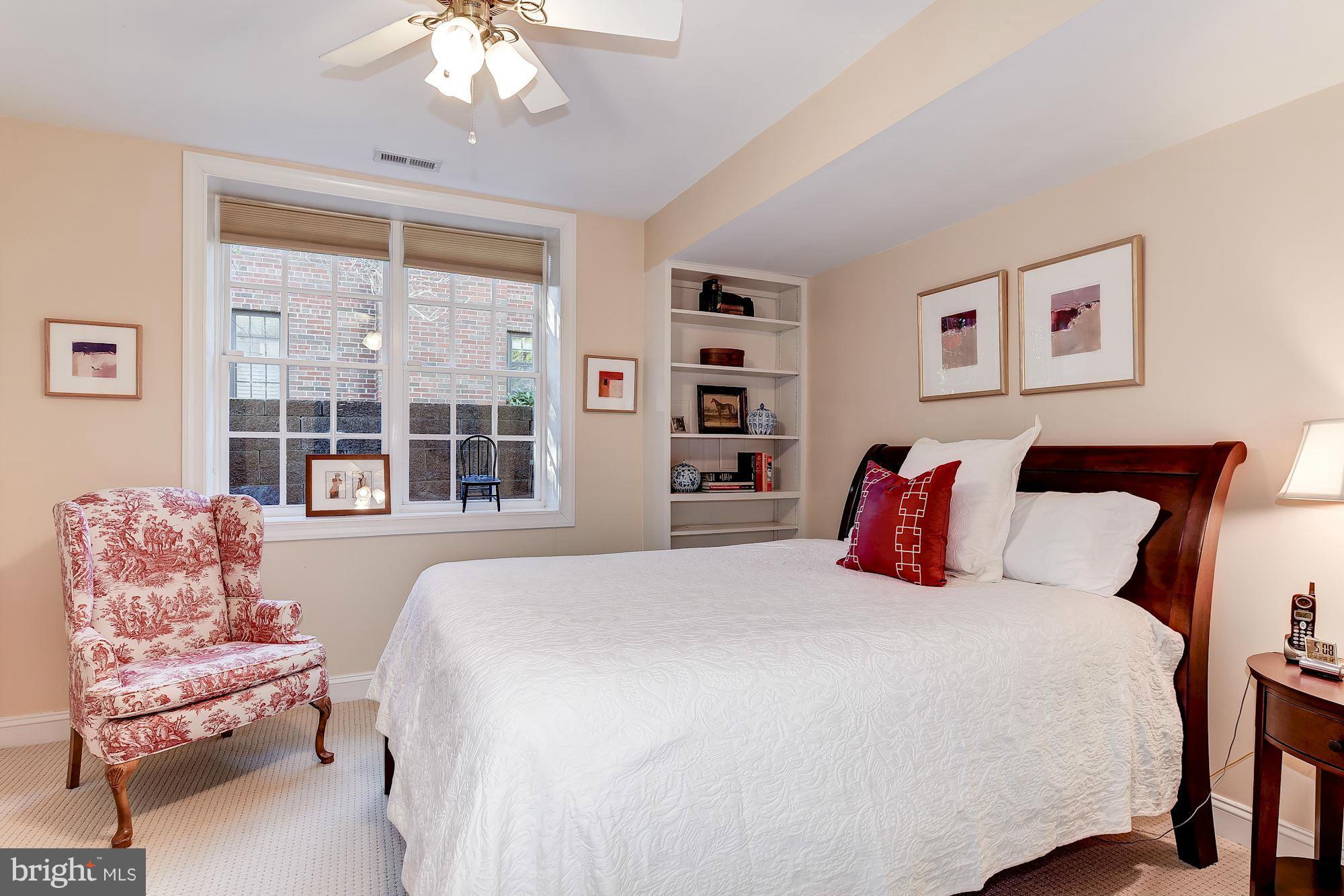 GLEN ECHO HEIGHTS - Residential