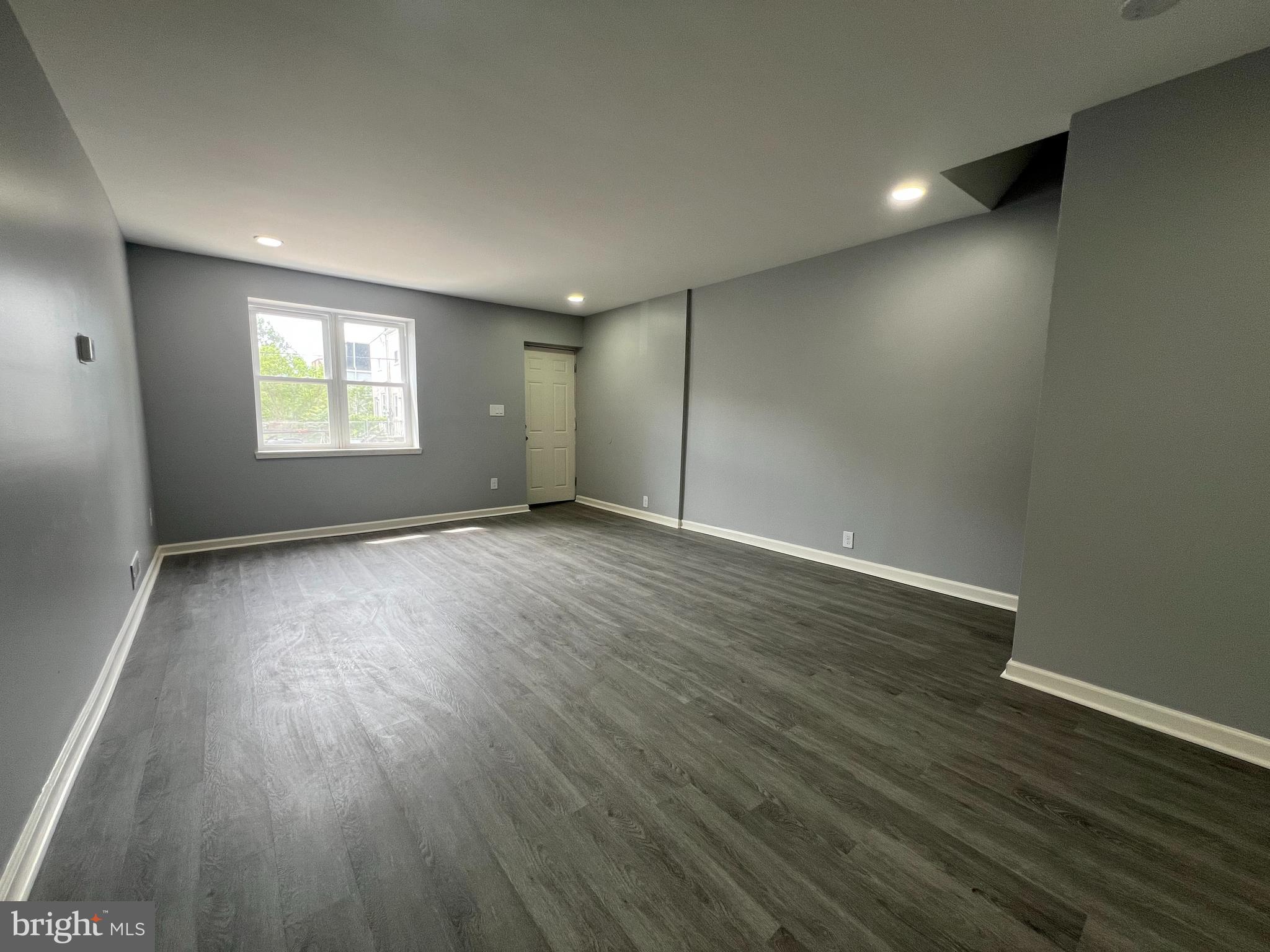 MANTUA - Residential Lease