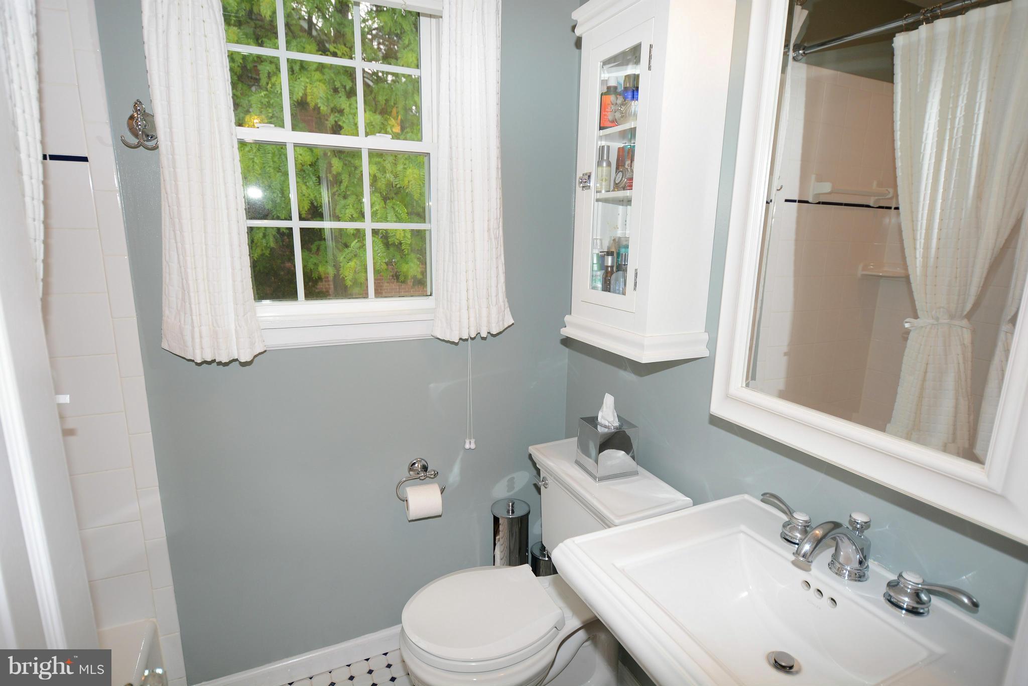 FAIRLINGTON - Residential