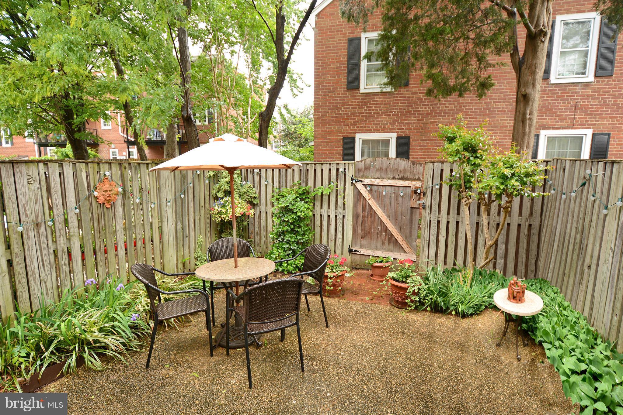 FAIRLINGTON - Residential