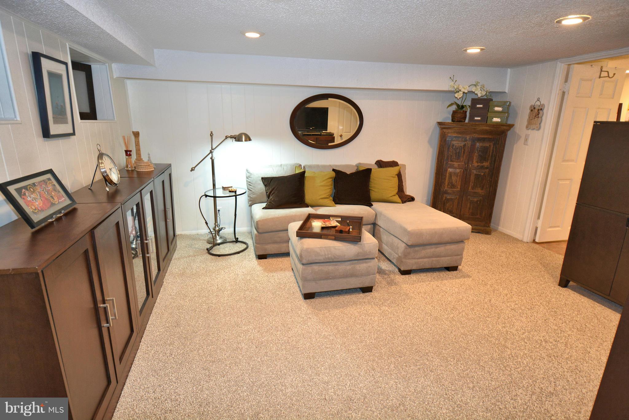 FAIRLINGTON - Residential