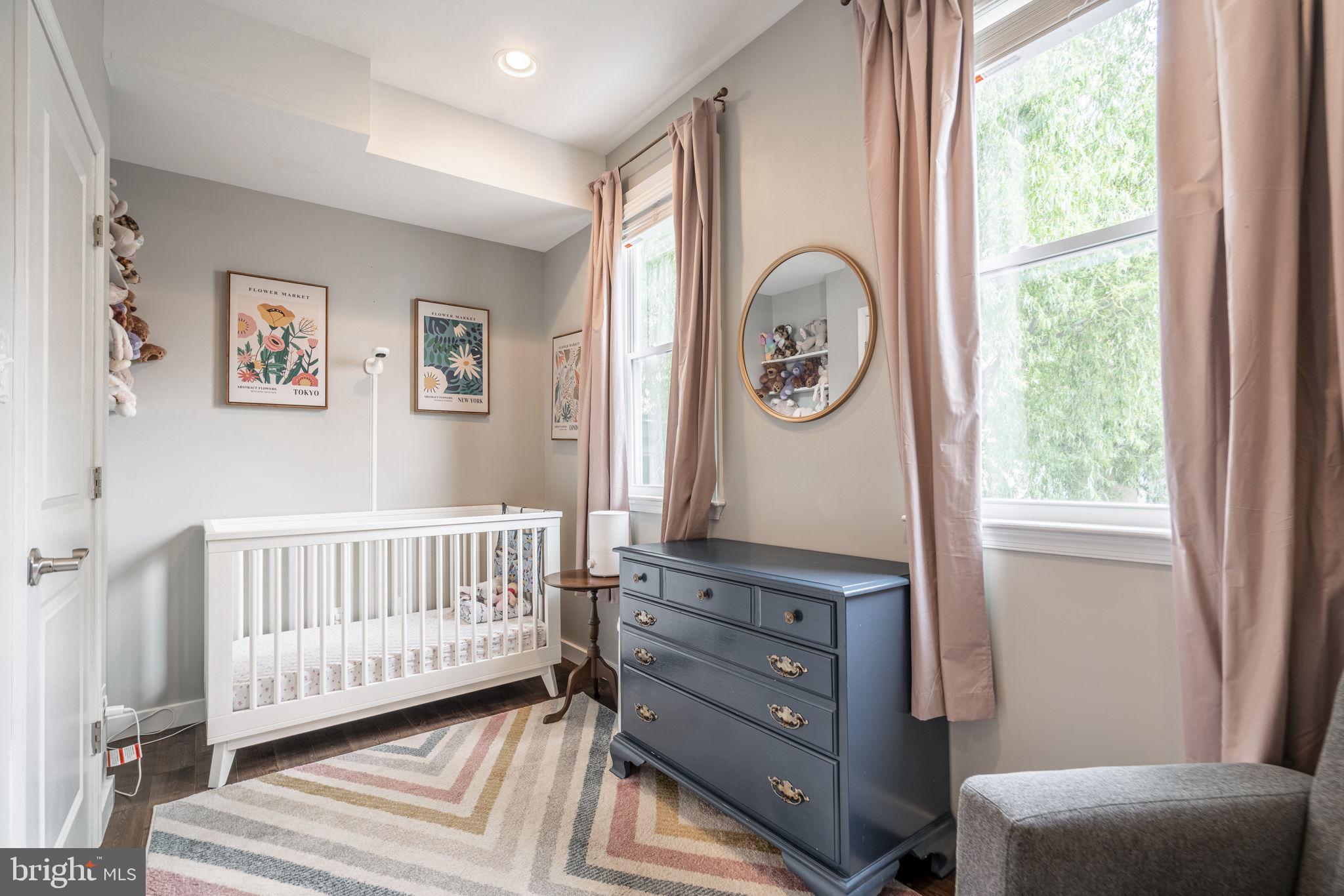 GRADUATE HOSPITAL - Residential