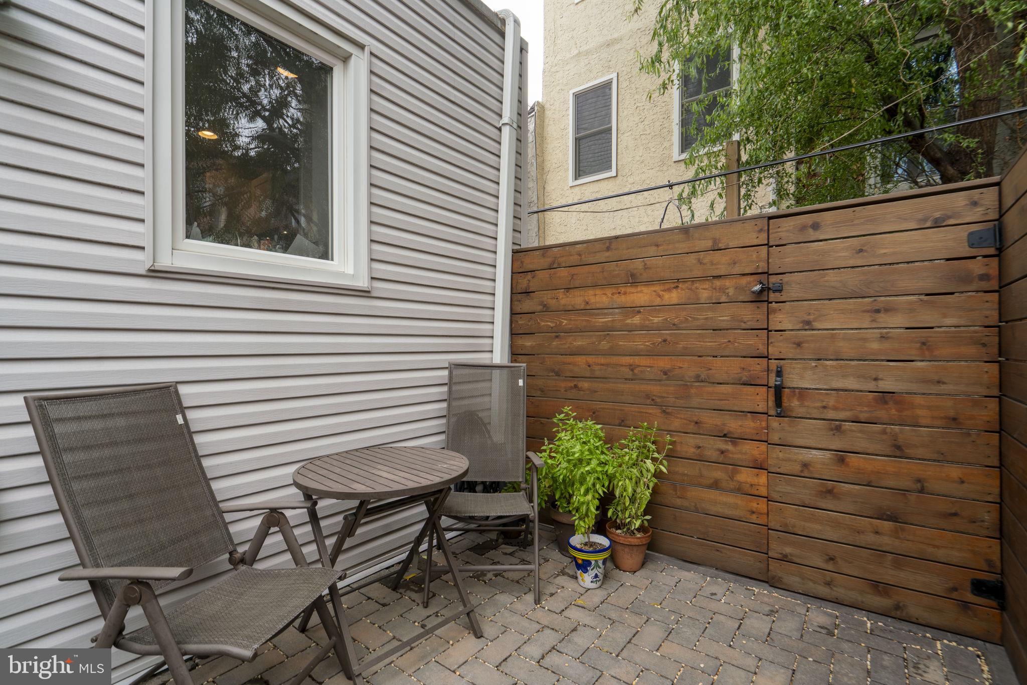 GRADUATE HOSPITAL - Residential