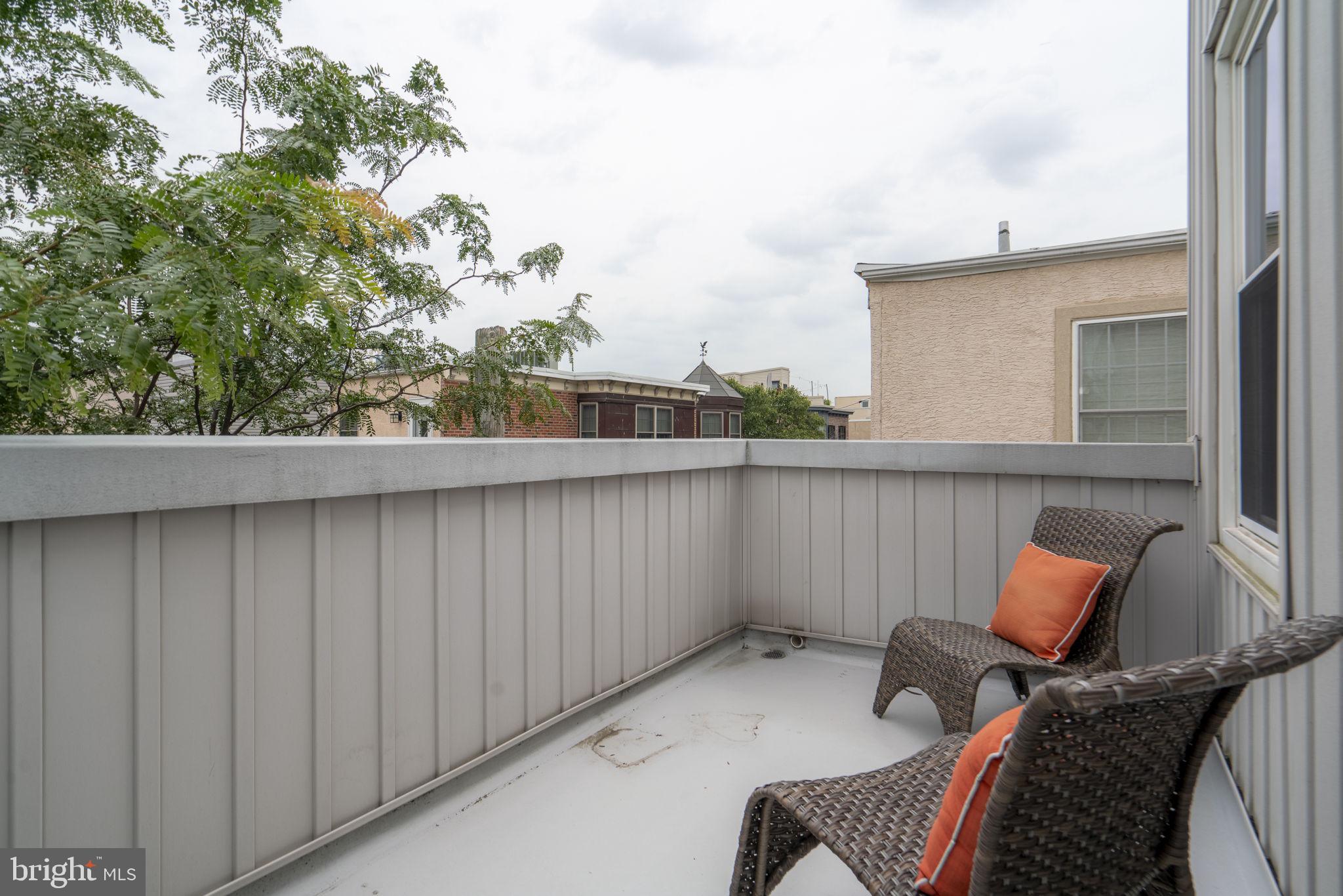 GRADUATE HOSPITAL - Residential